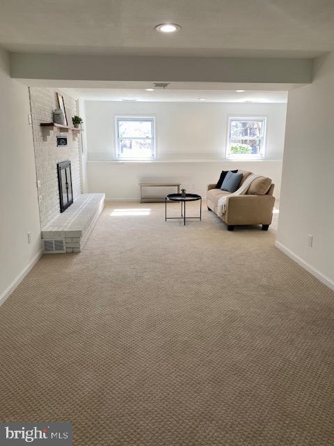 296 BERKELEY DR