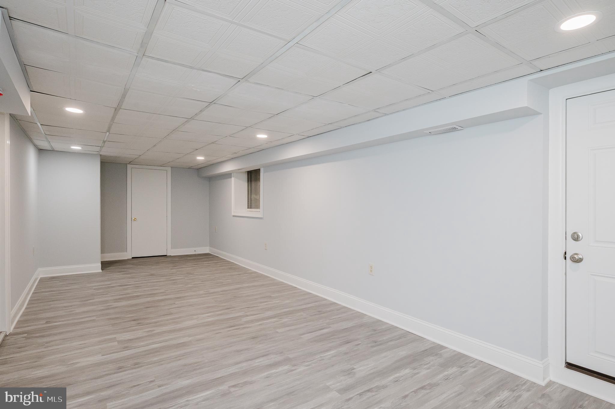 557 Sunset Knoll Rd
