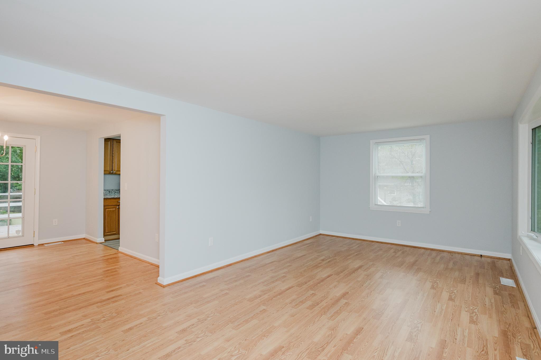 557 Sunset Knoll Rd