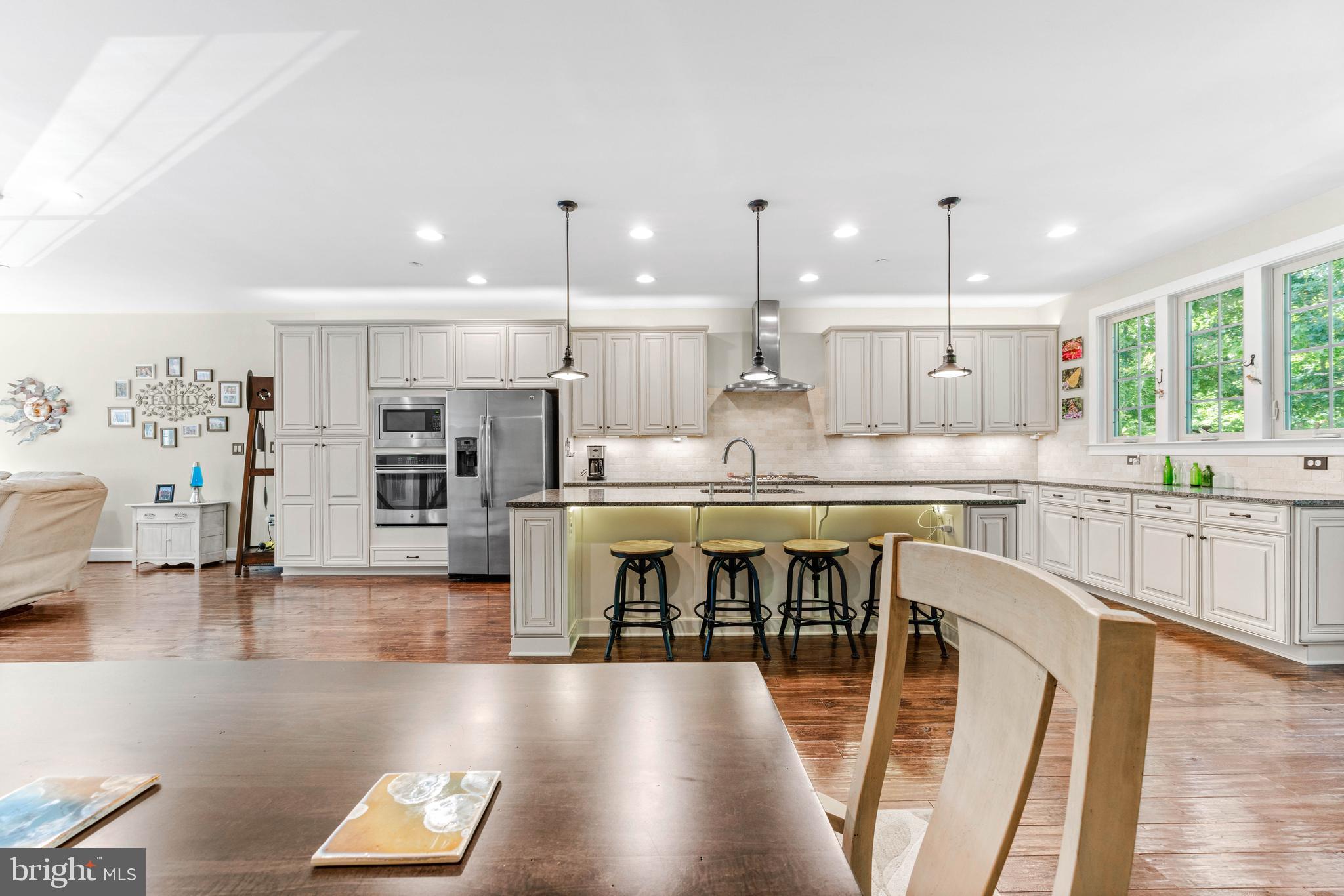 2662 Richmond Way