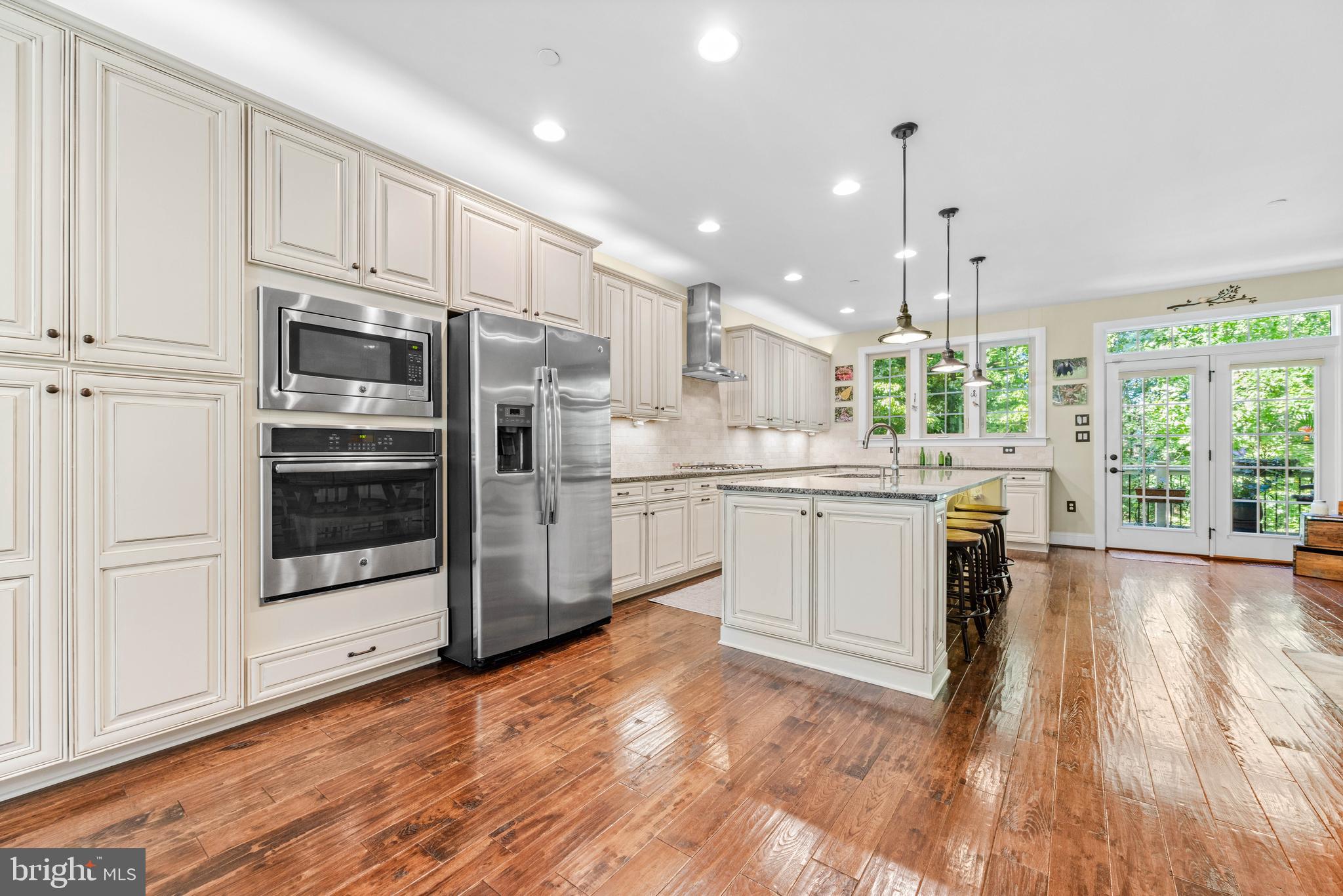 2662 Richmond Way