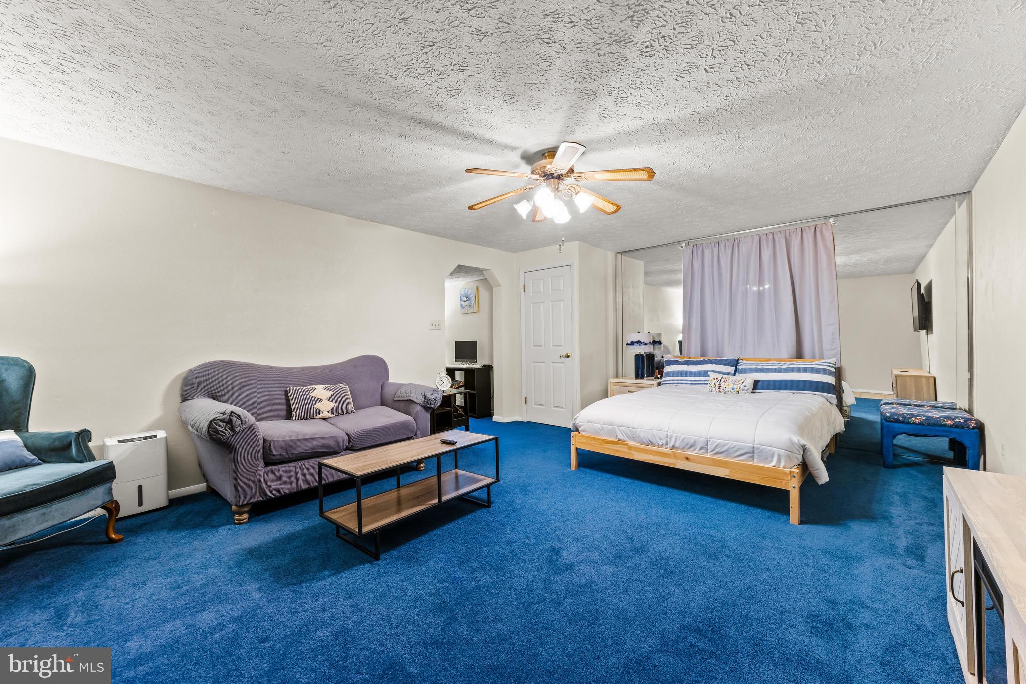 7946 Cobbler Ln