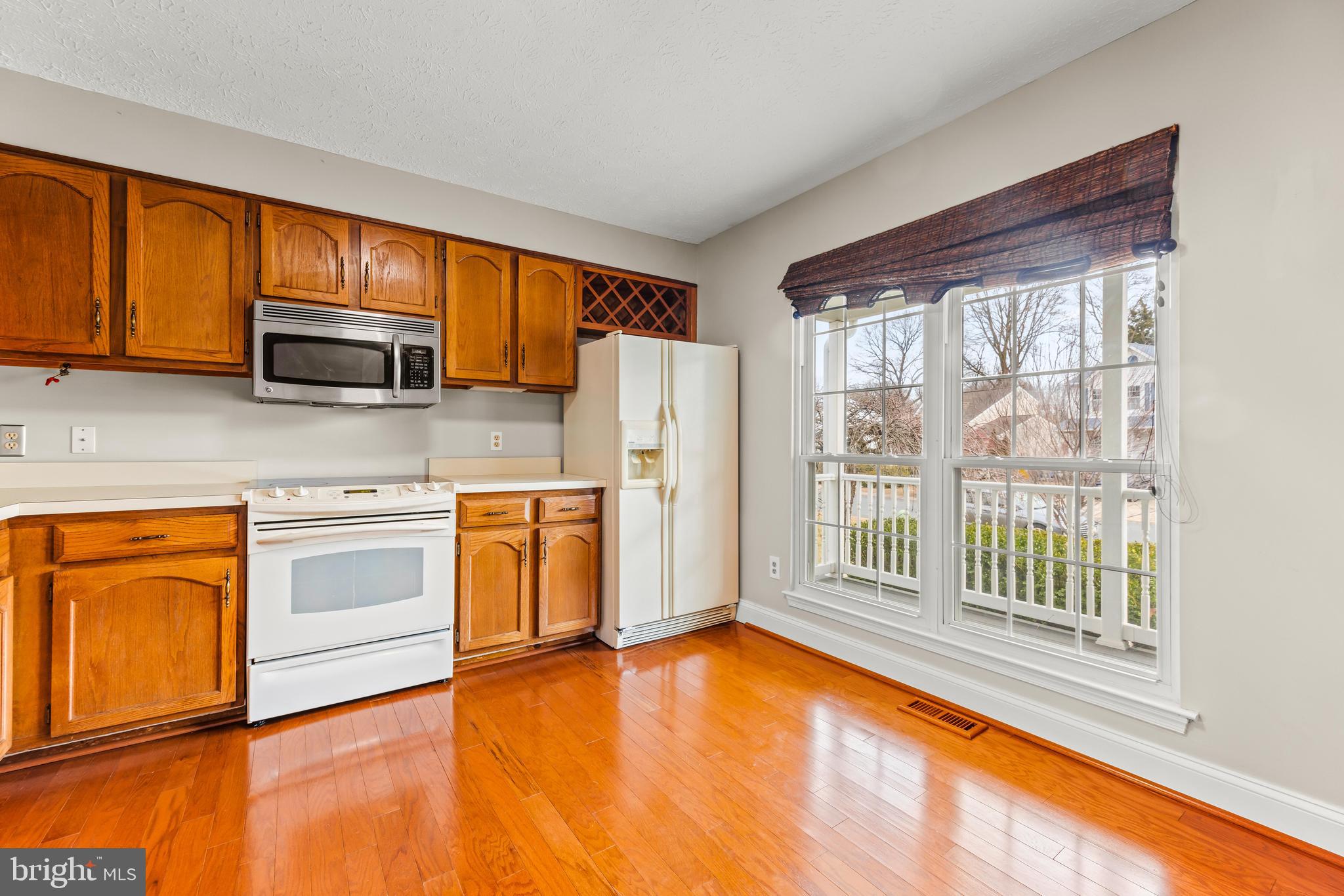 7946 Cobbler Ln