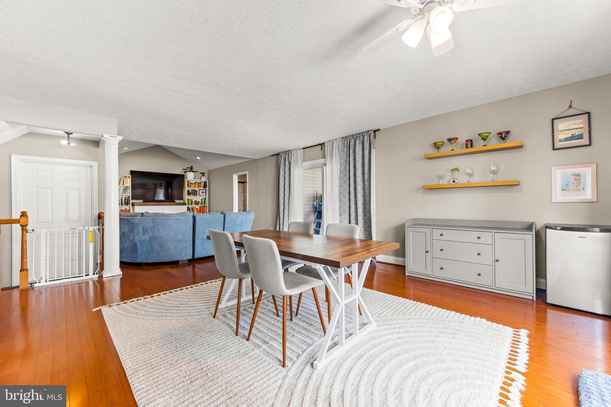 7946 Cobbler Ln