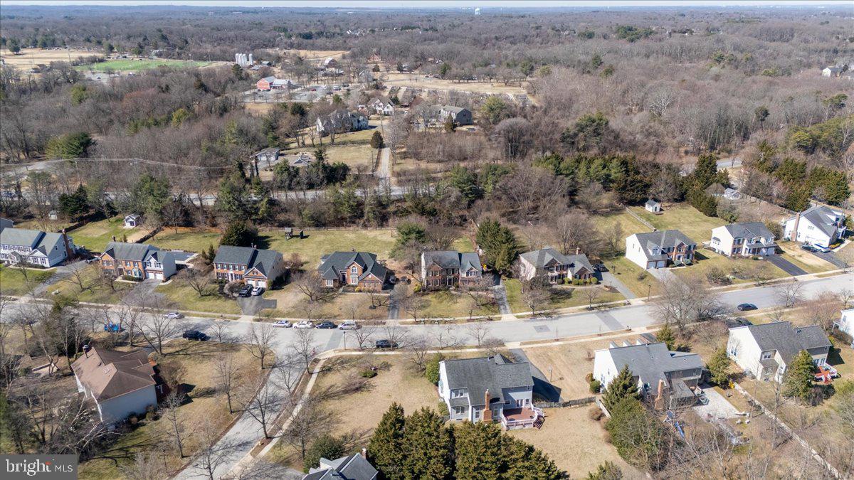 147 Longfellow Dr