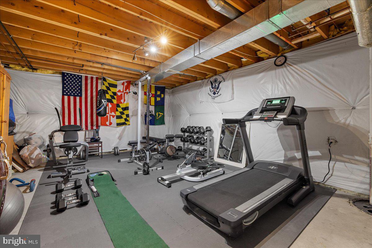 147 Longfellow Dr