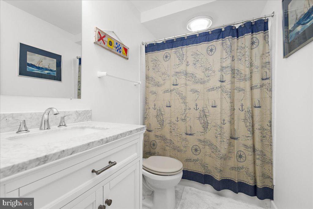 147 Longfellow Dr