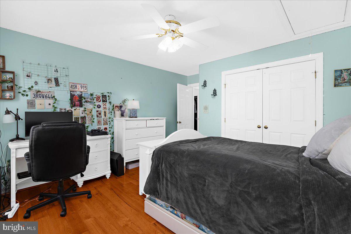 147 Longfellow Dr
