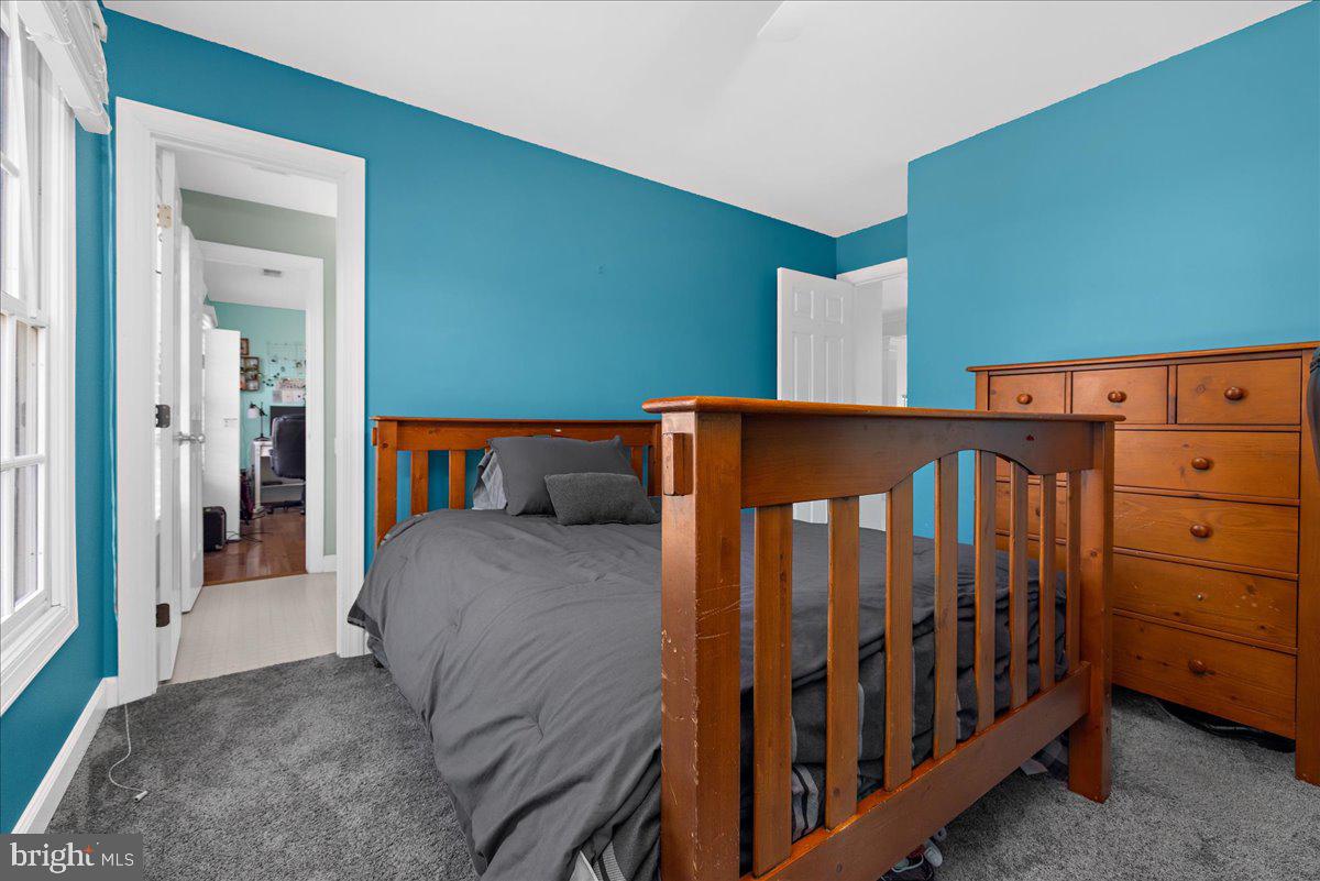 147 Longfellow Dr