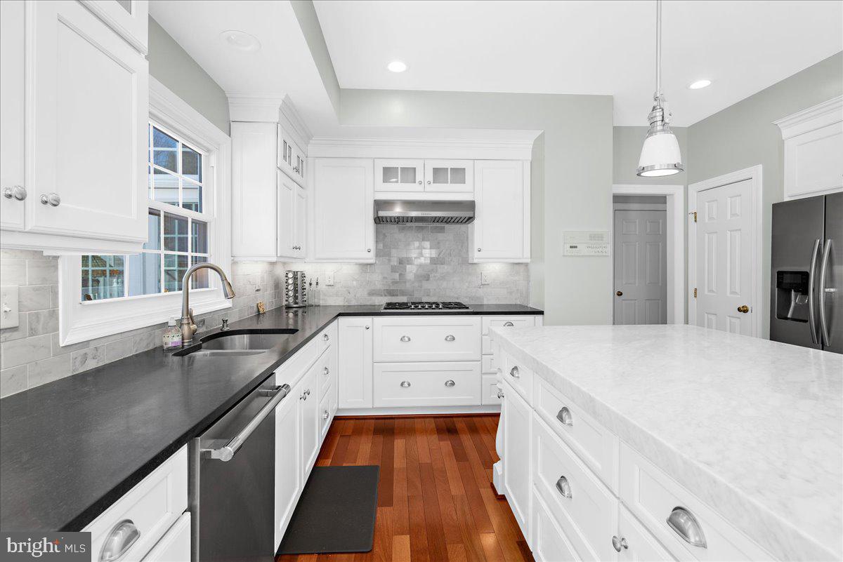 147 Longfellow Dr