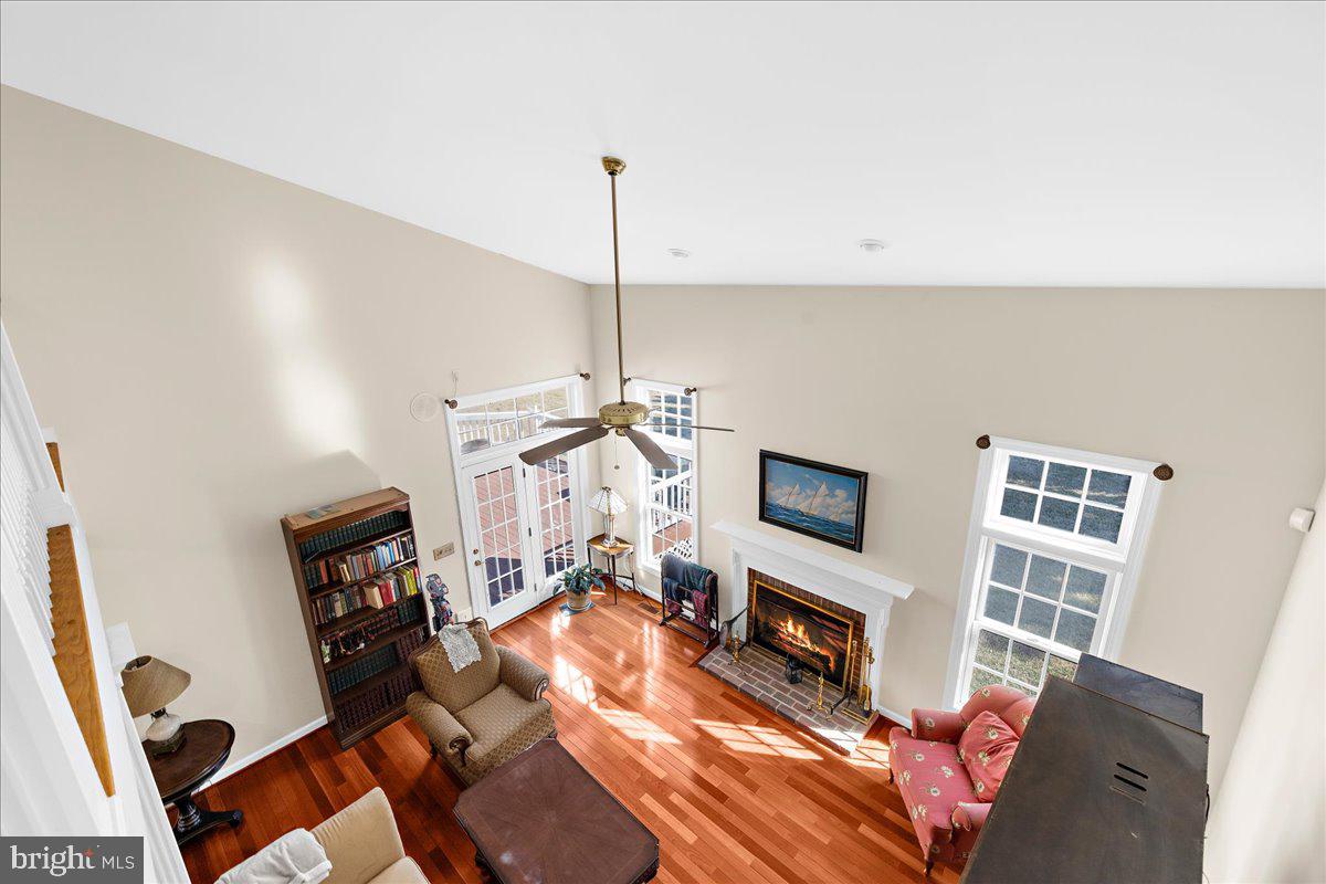 147 Longfellow Dr