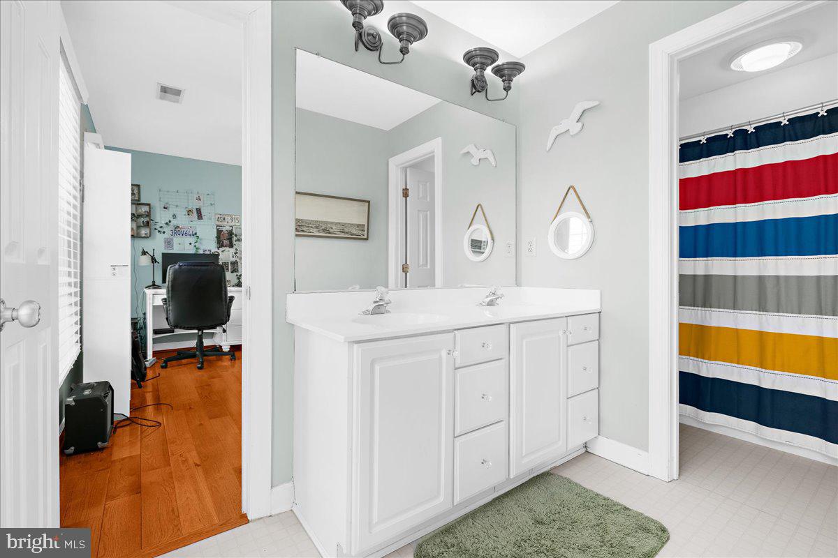 147 Longfellow Dr