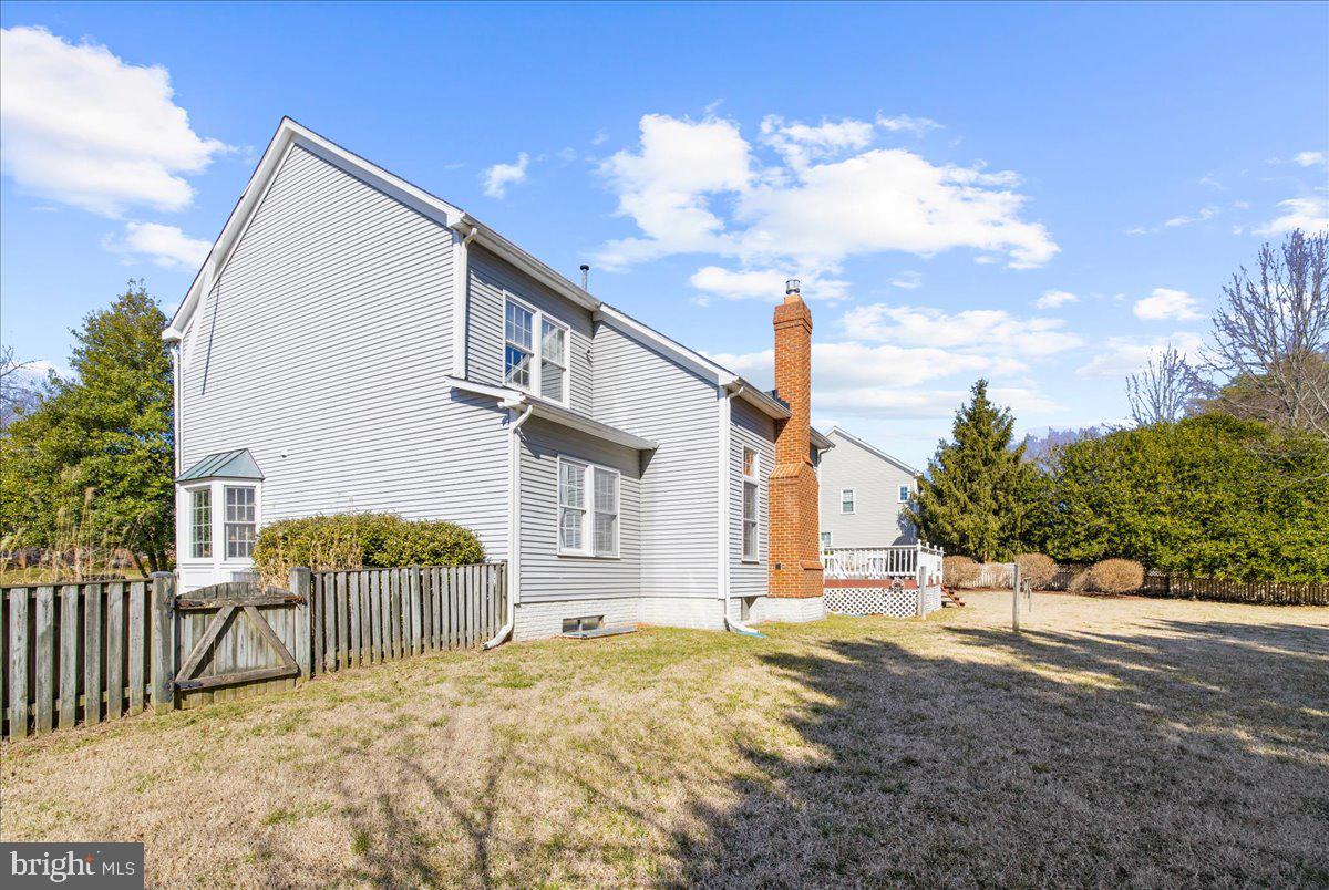 147 Longfellow Dr