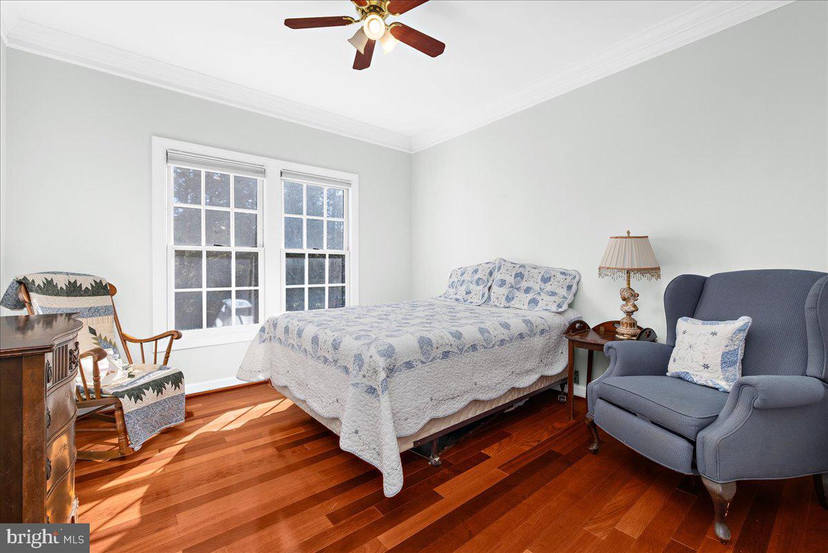 147 Longfellow Dr