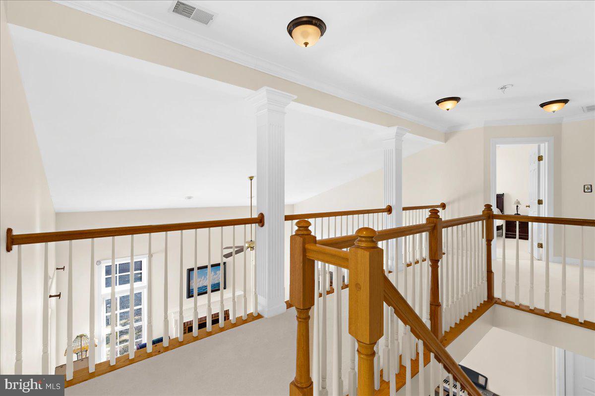 147 Longfellow Dr