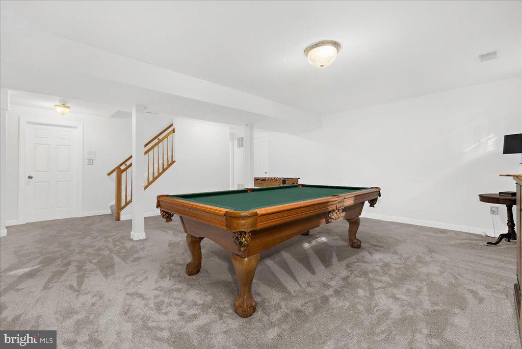 147 Longfellow Dr