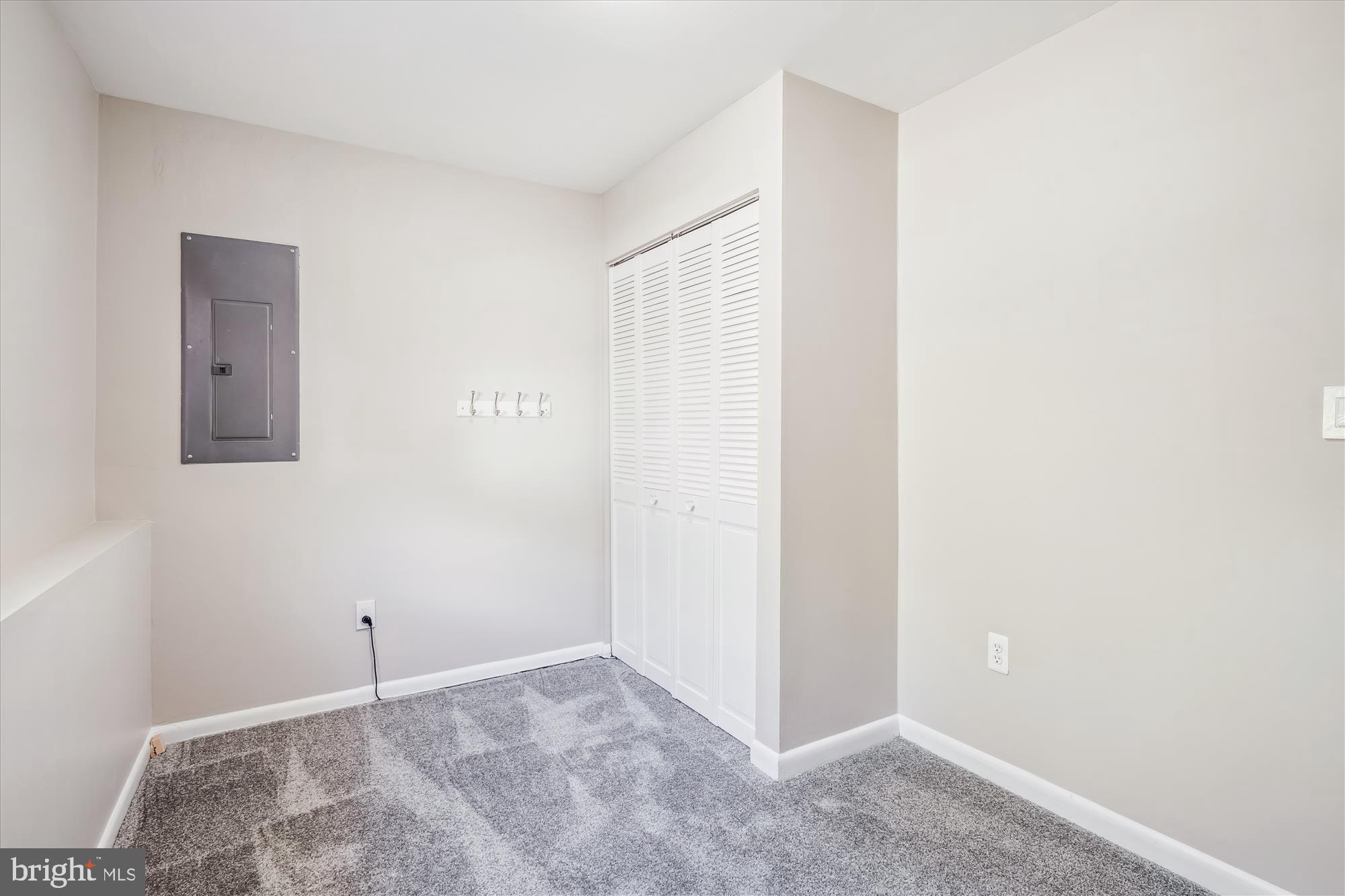 61 Barrensdale Dr