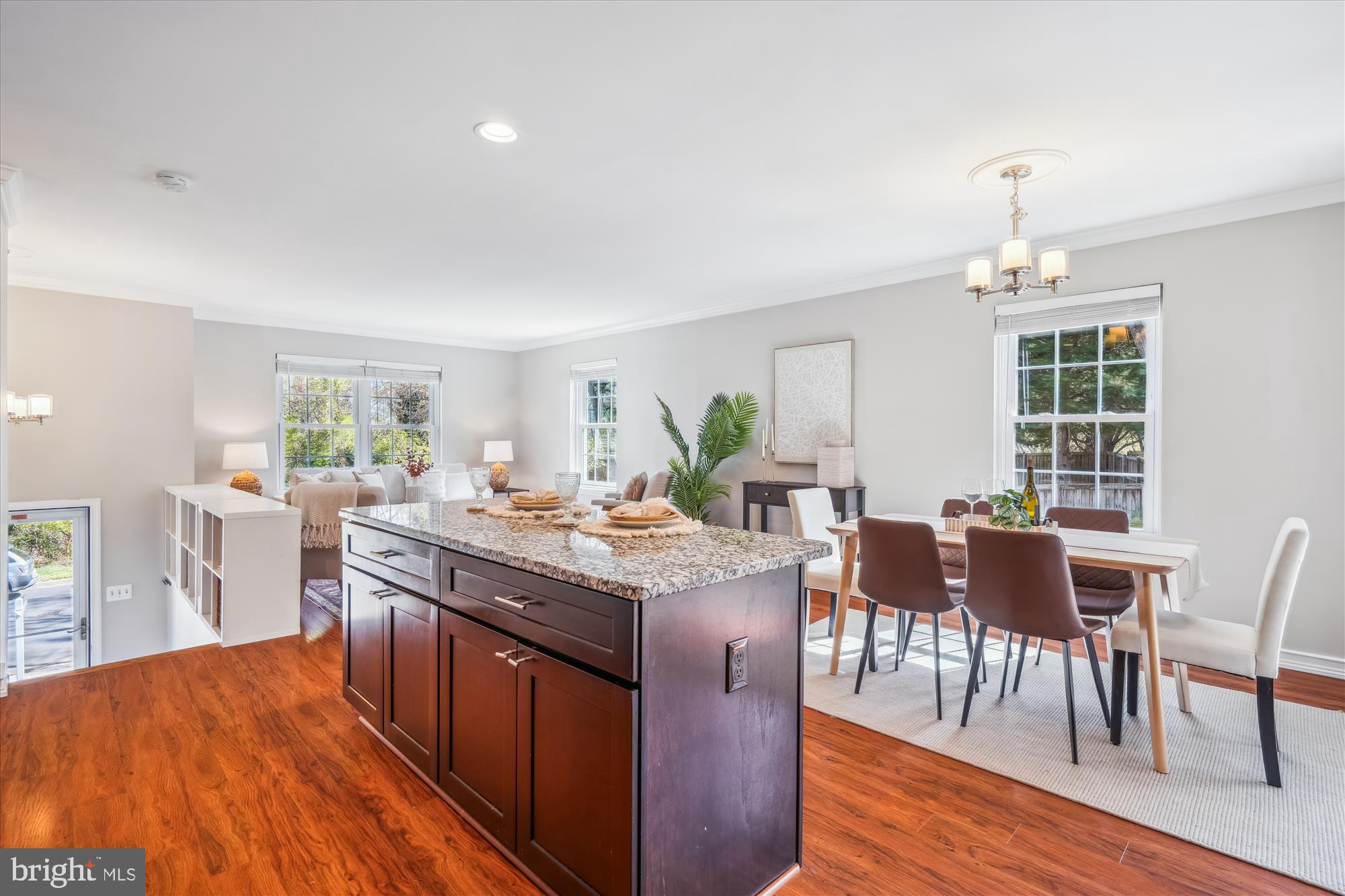 61 Barrensdale Dr