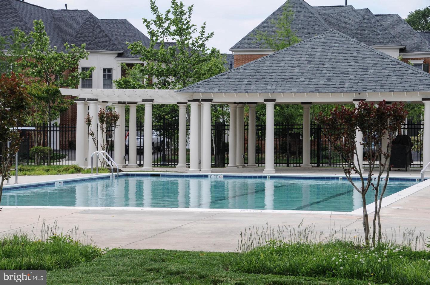 706 PILOT HOUSE DRIVE