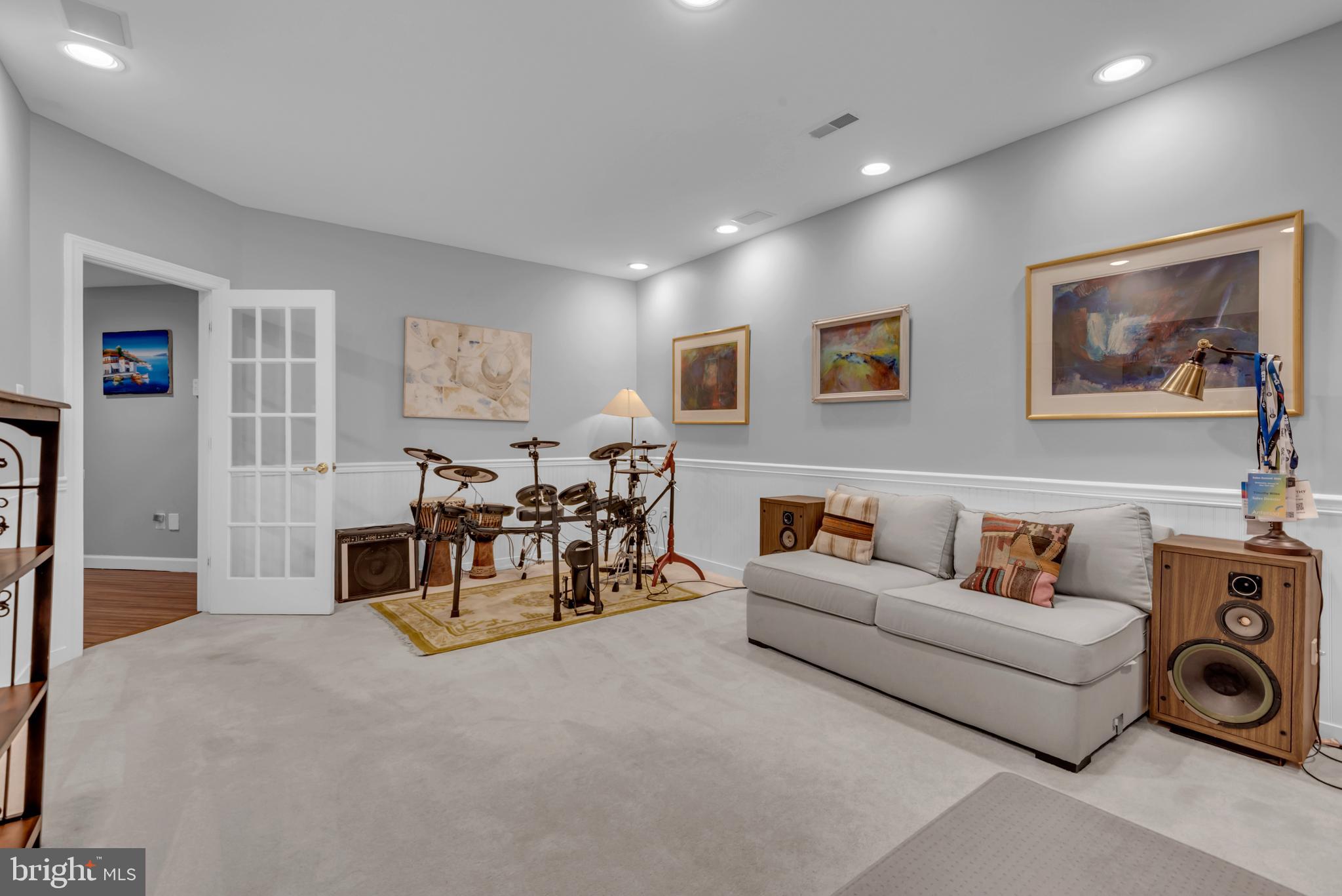 706 PILOT HOUSE DRIVE