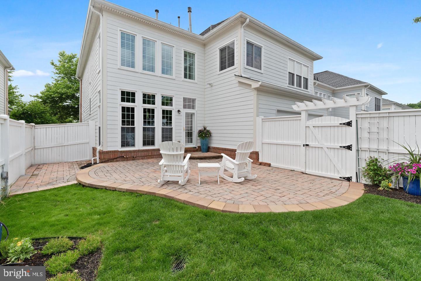 706 PILOT HOUSE DRIVE