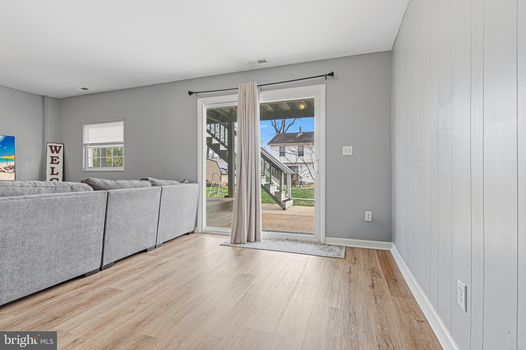 243 9TH STREET