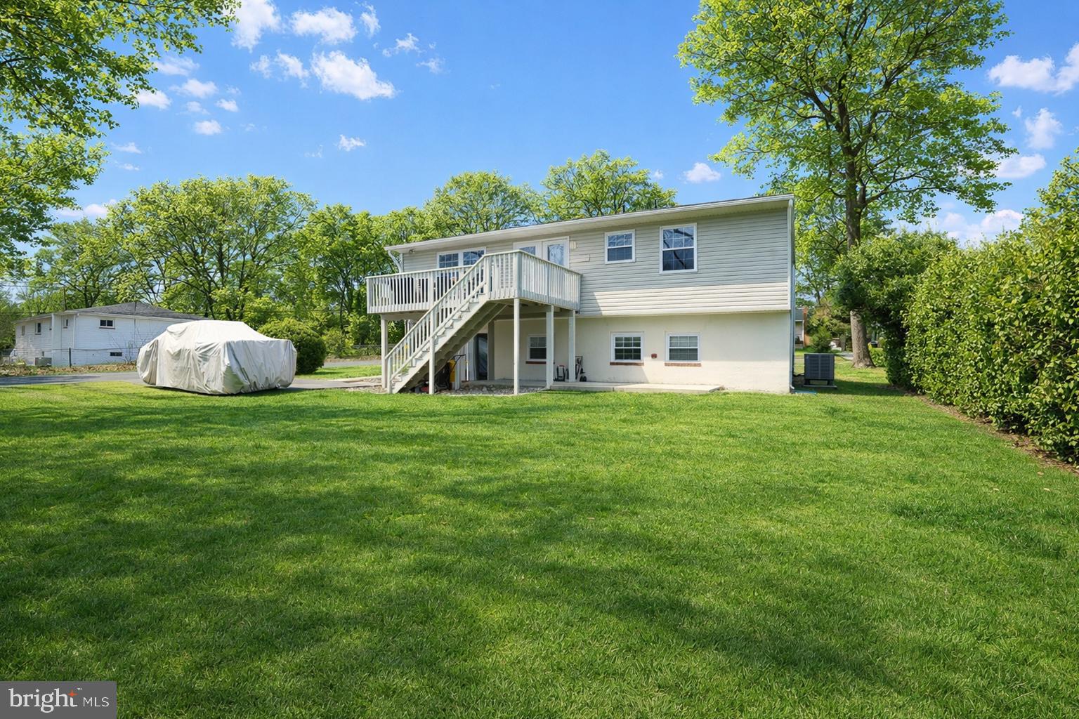 243 9TH STREET