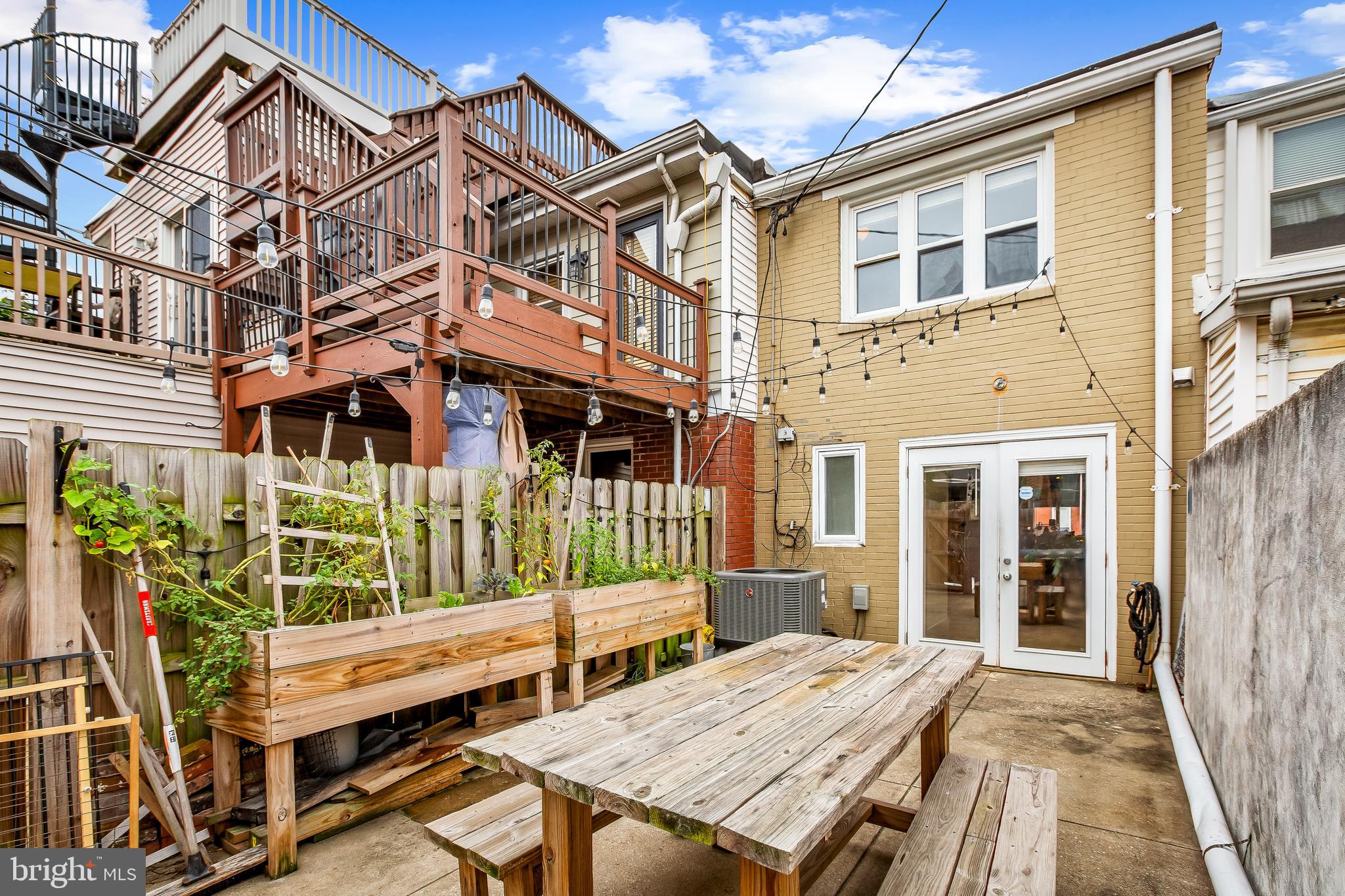 1115 S Bouldin St