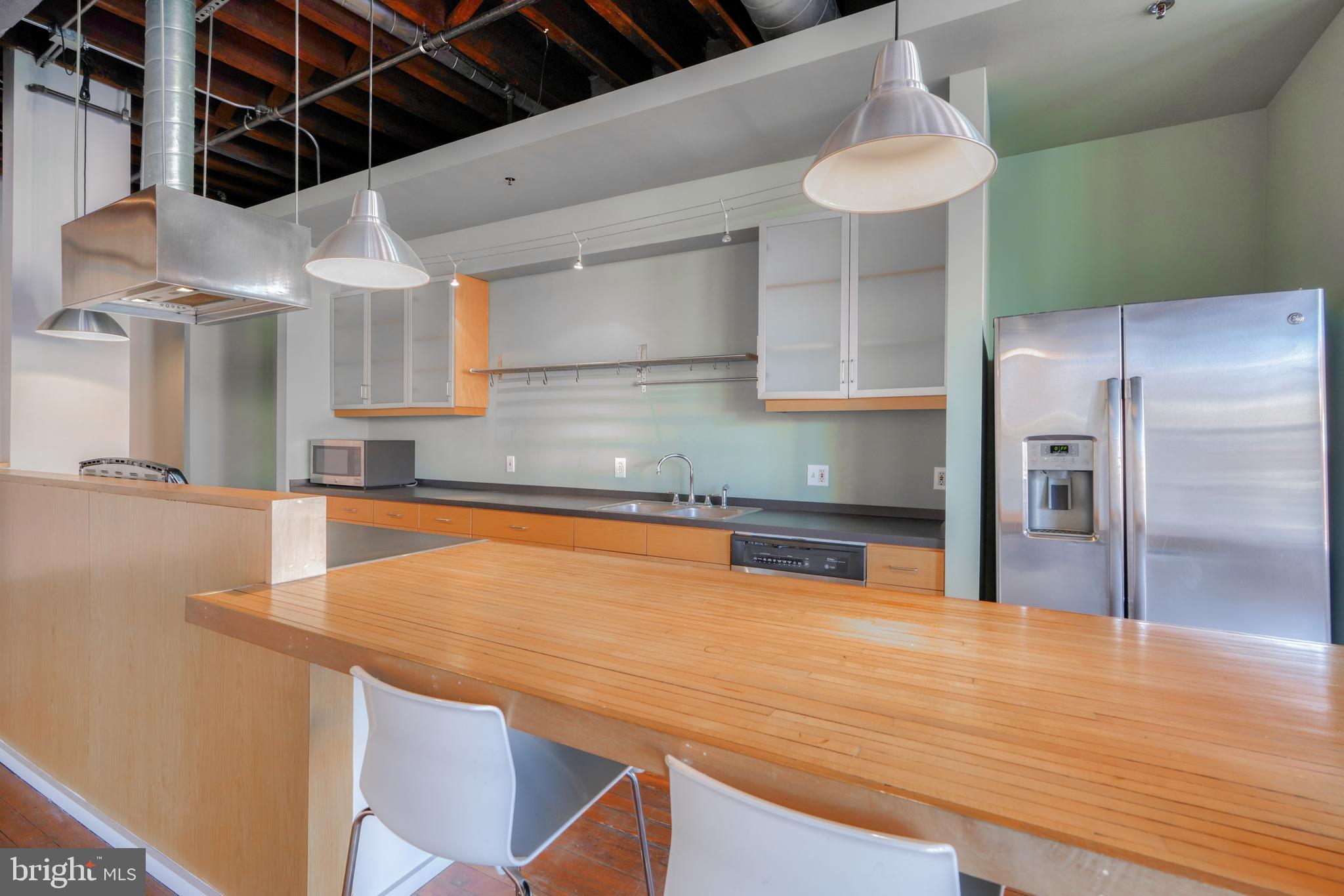 1000 S Charles St #203
