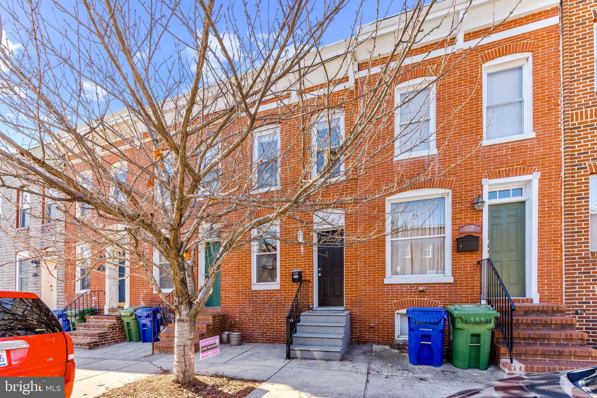 1128 Scott St