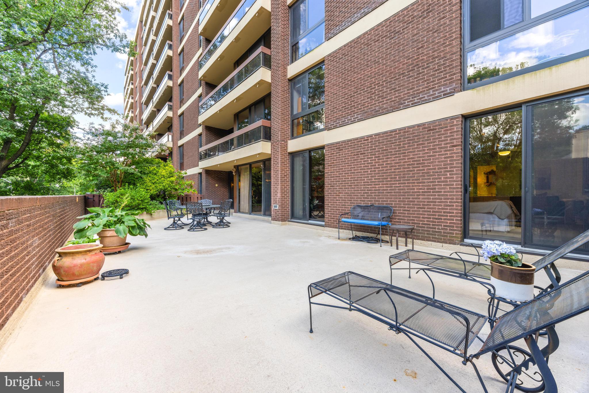 4100 N Charles St #108
