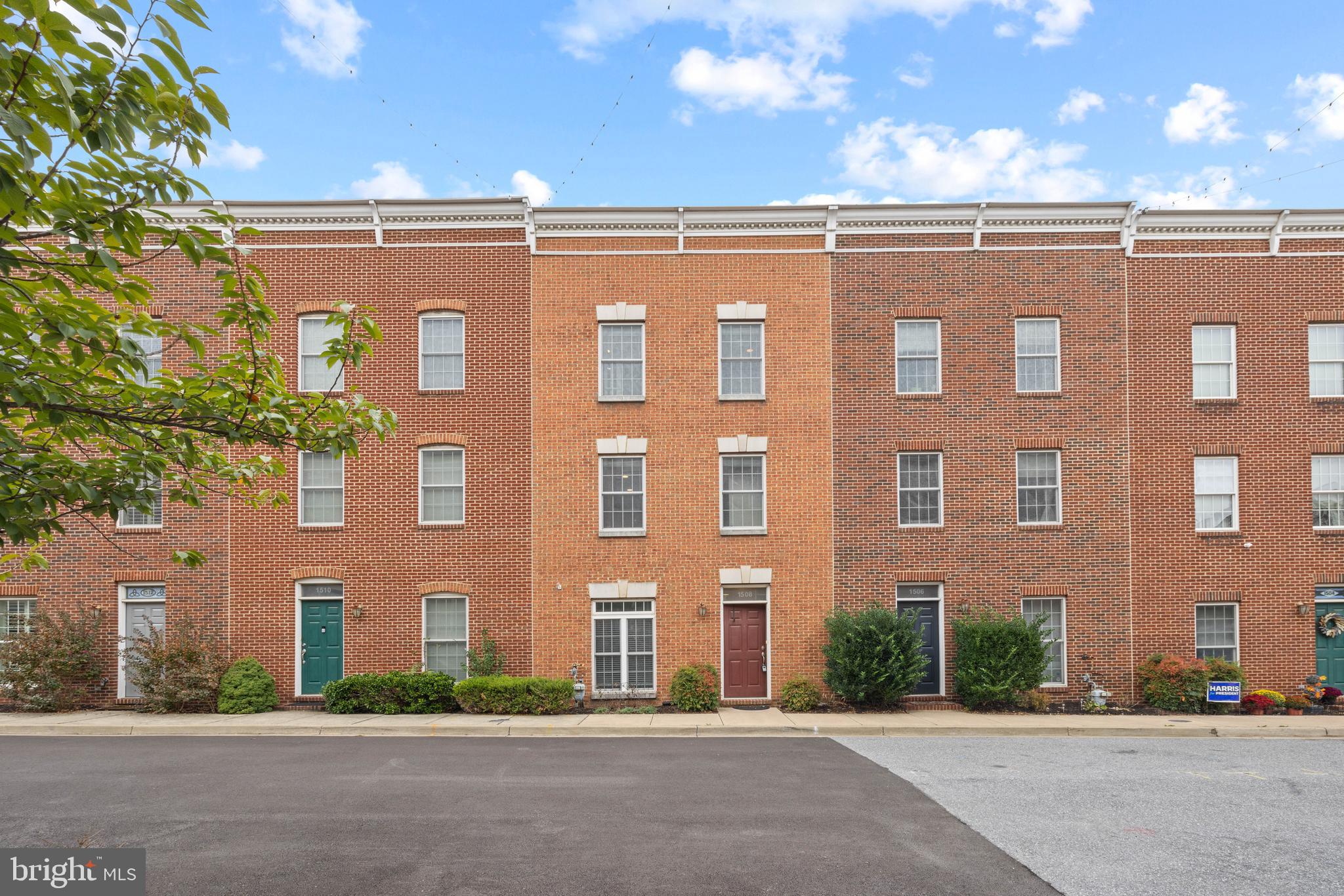1508 Stack St