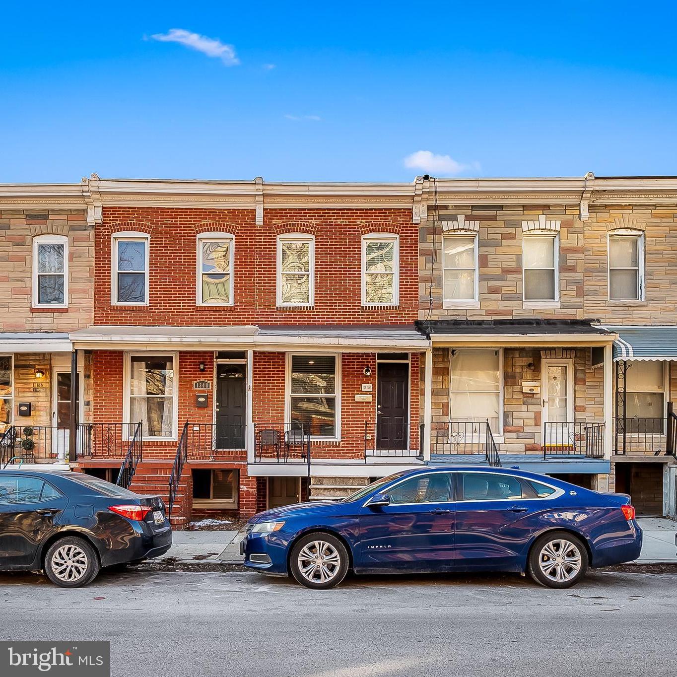 1346 Andre St