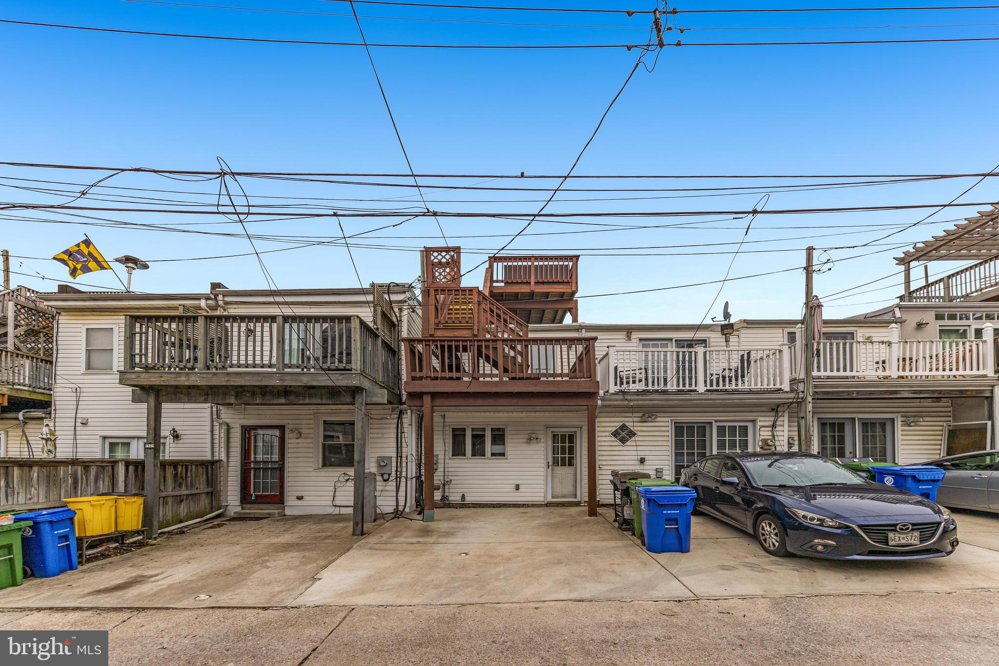 927 S Linwood Ave