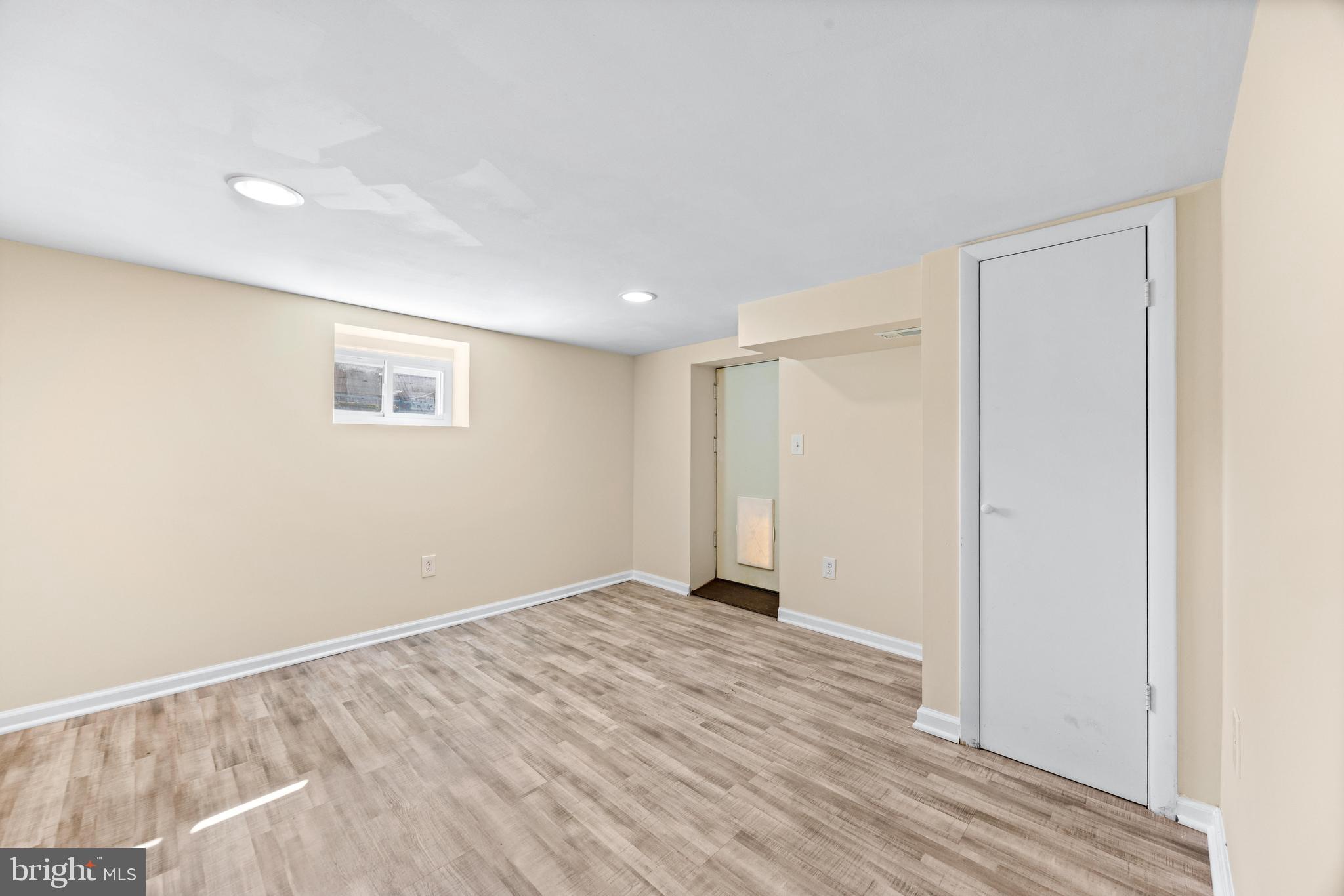 6715 FAIT AVENUE