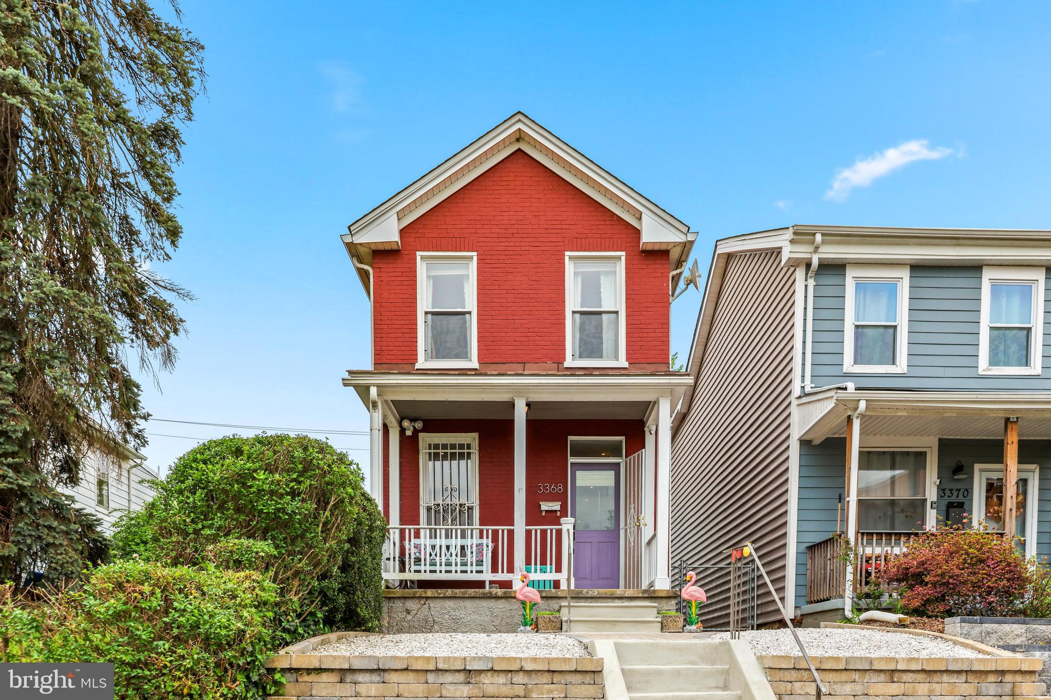 3368 HICKORY AVENUE