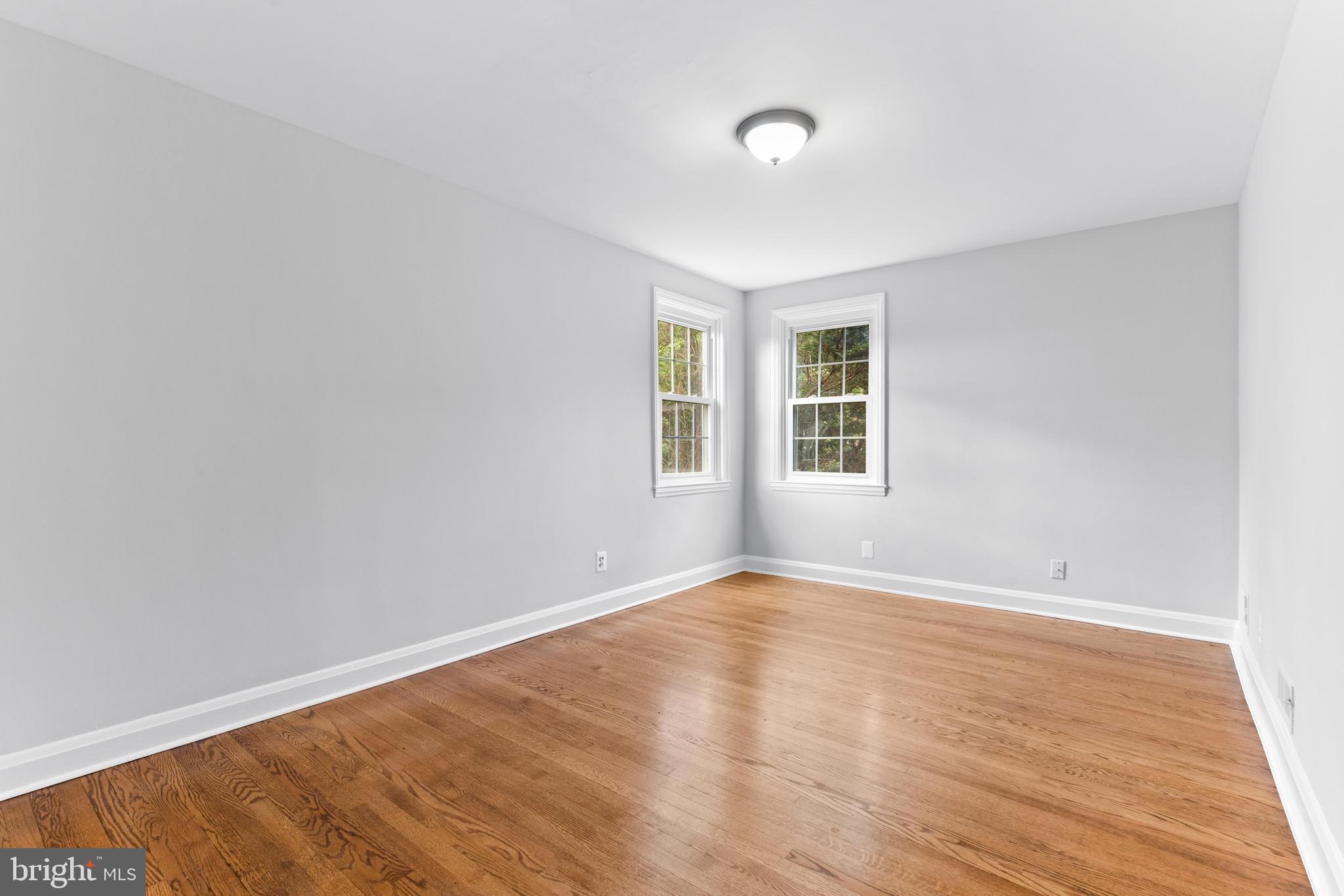 400 Greenlow Rd