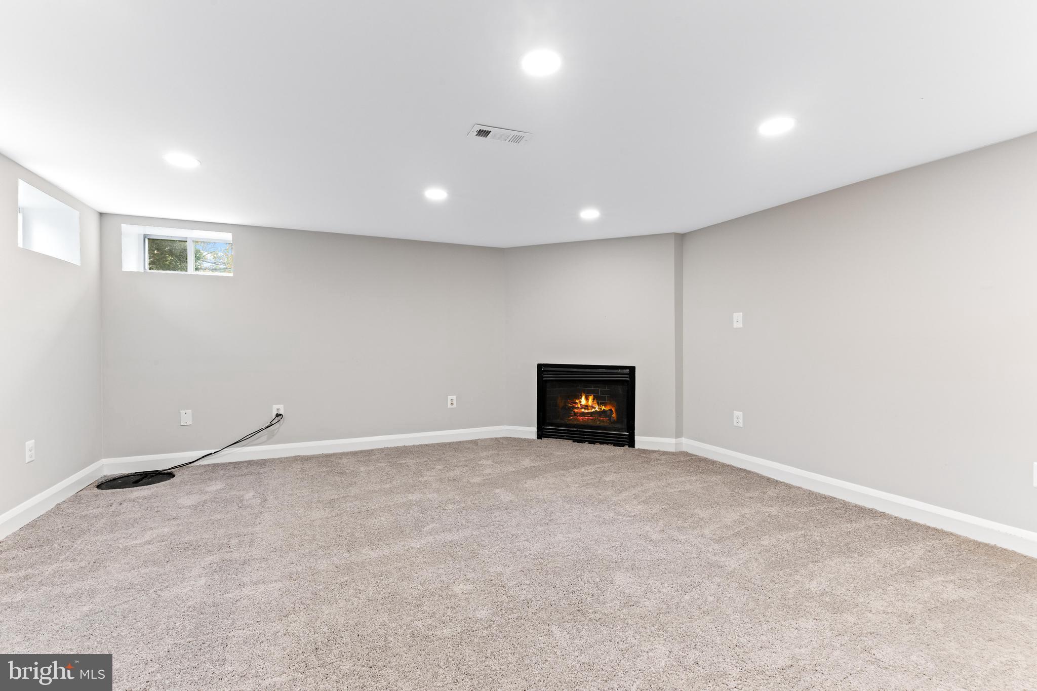 400 Greenlow Rd