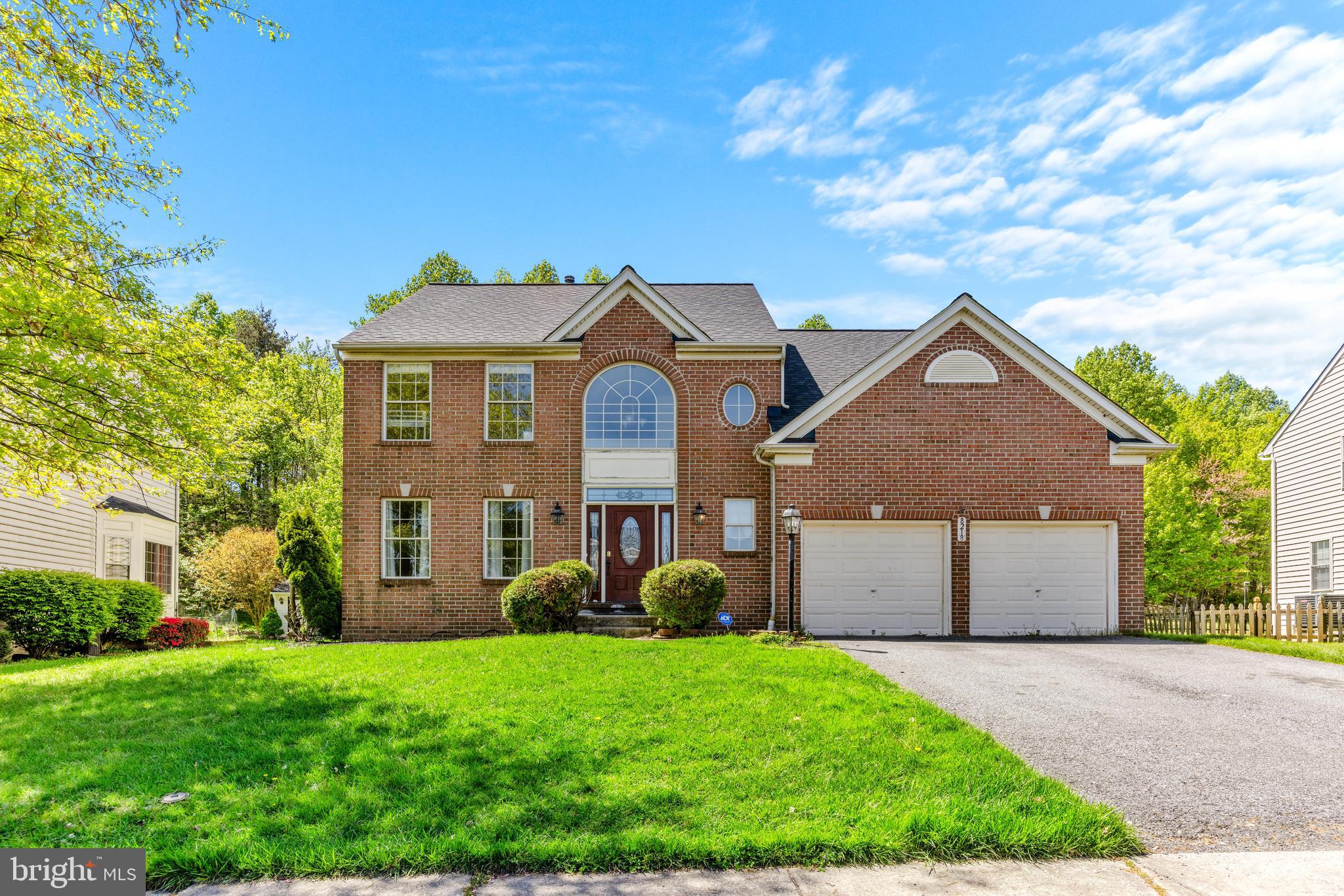 8218 Selwin Ct