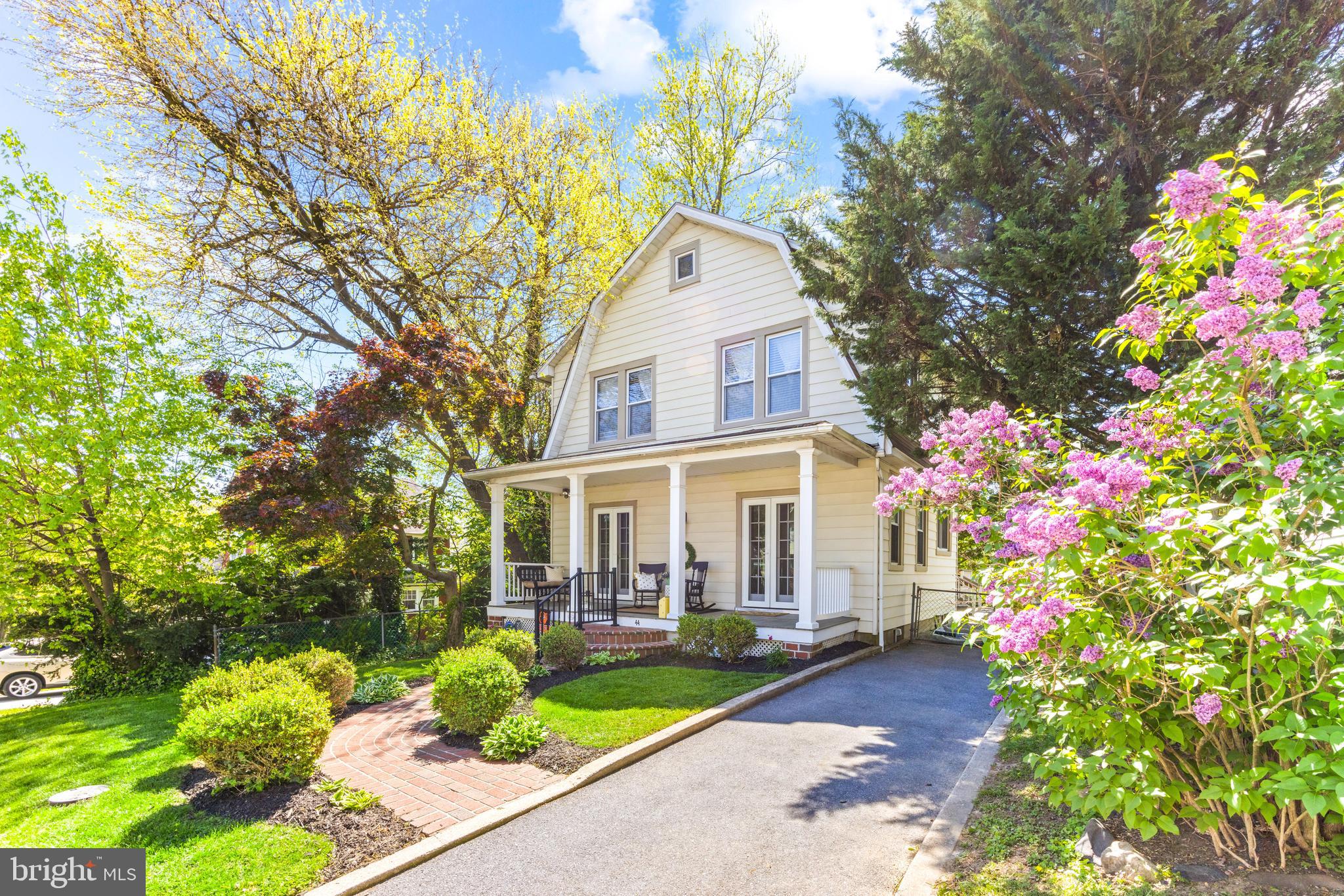 44 Glenwood Ave
