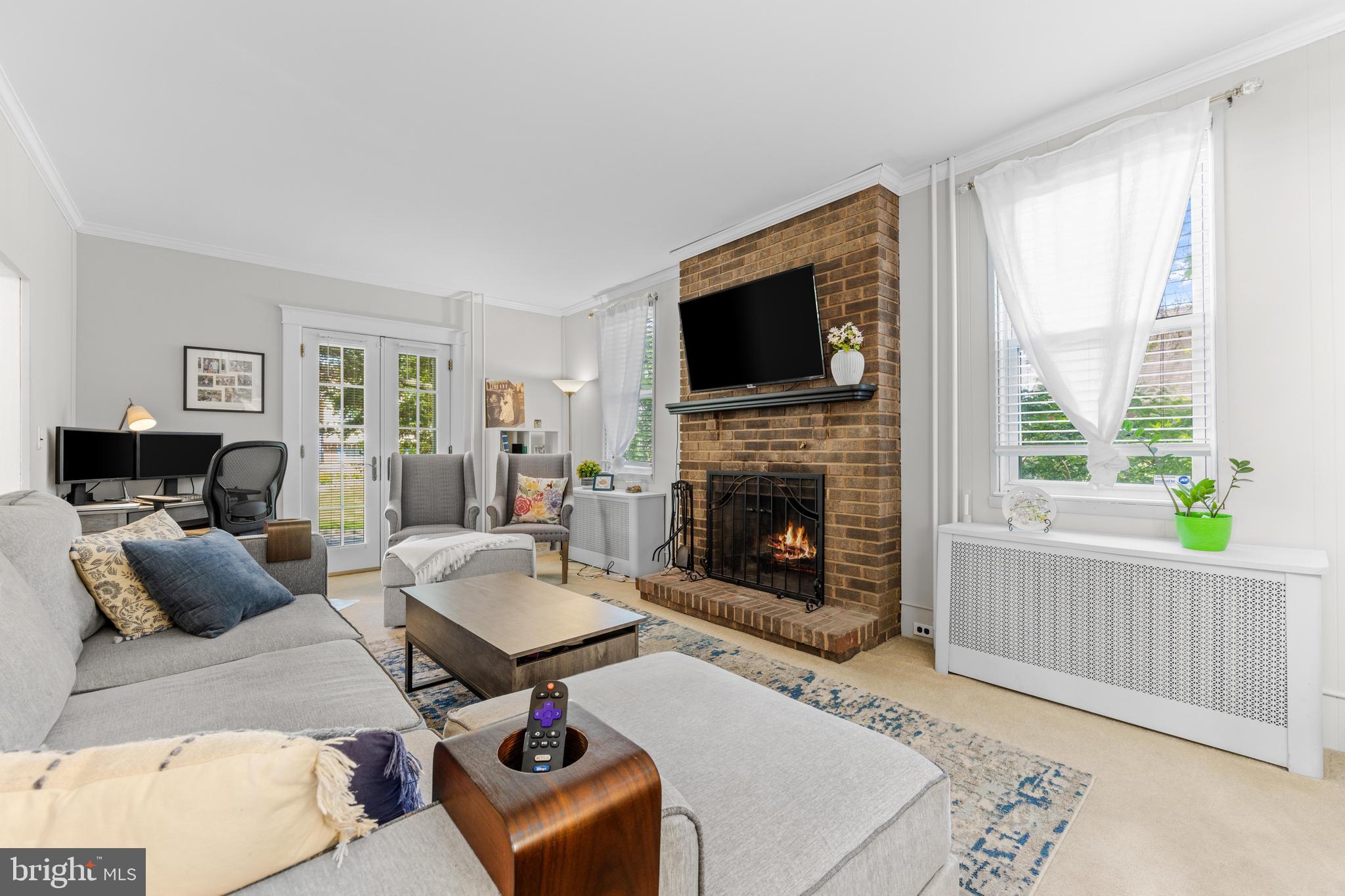 44 Glenwood Ave