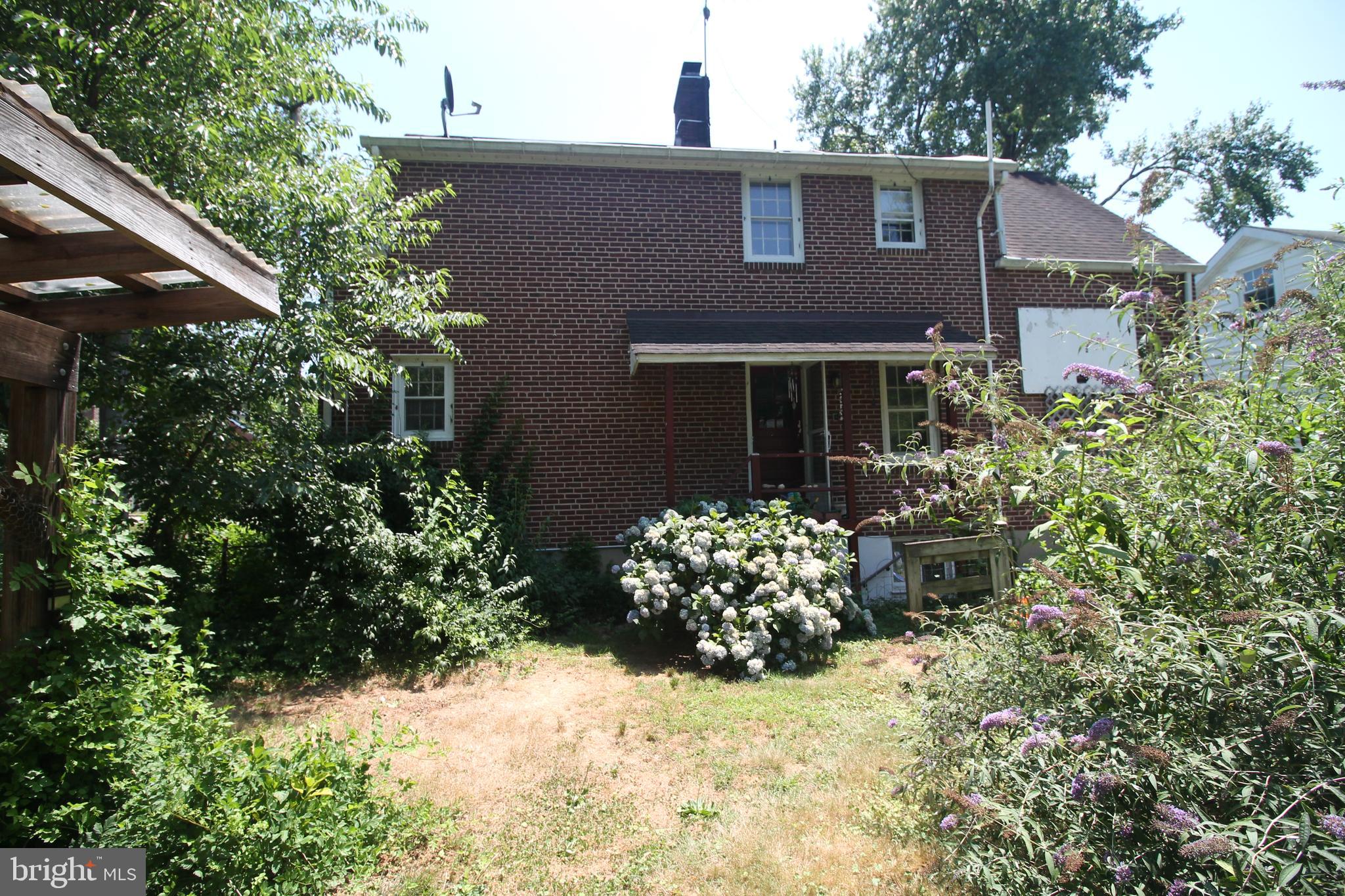1400 Hubner