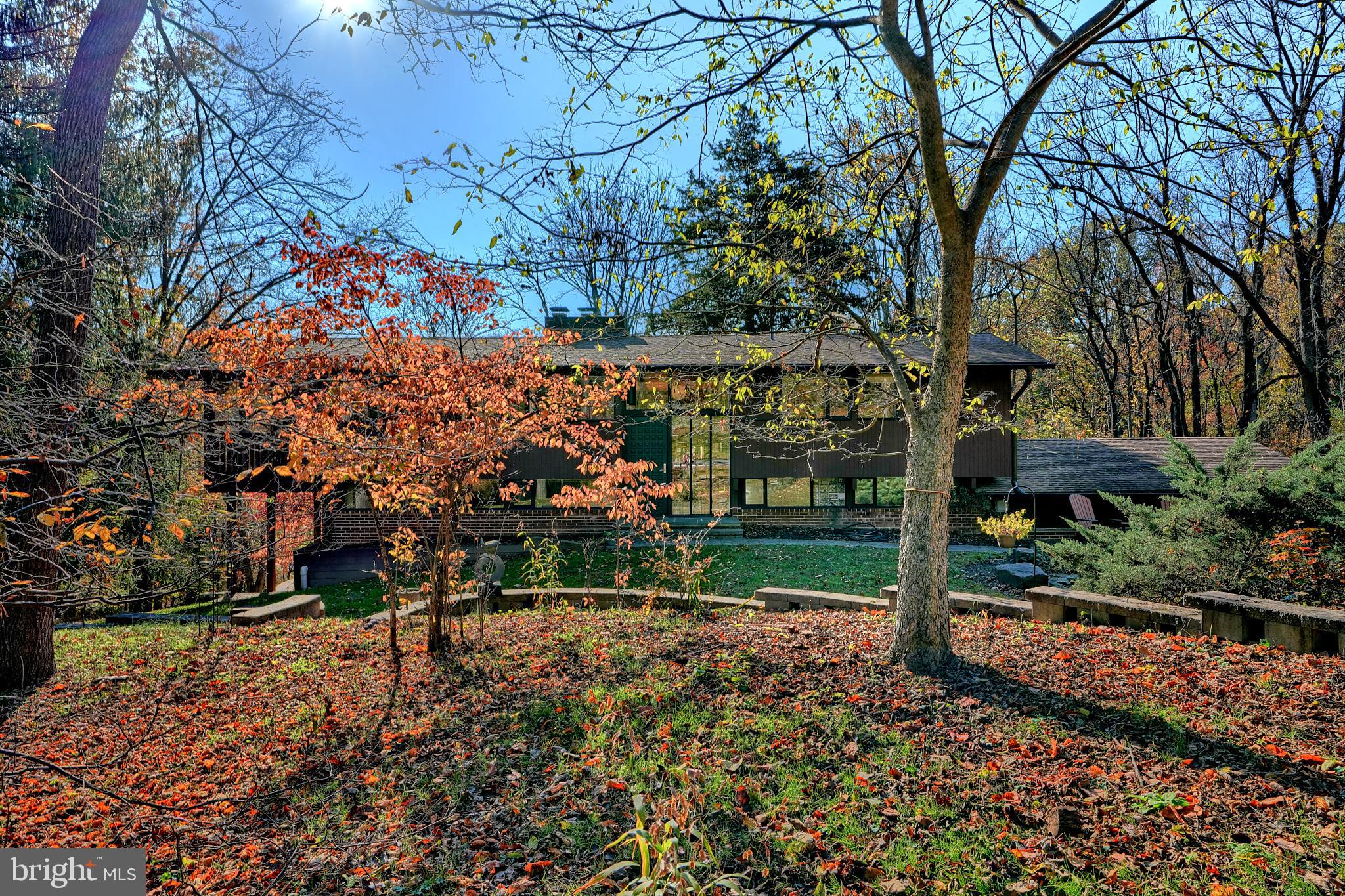 4 Beechmere Ln