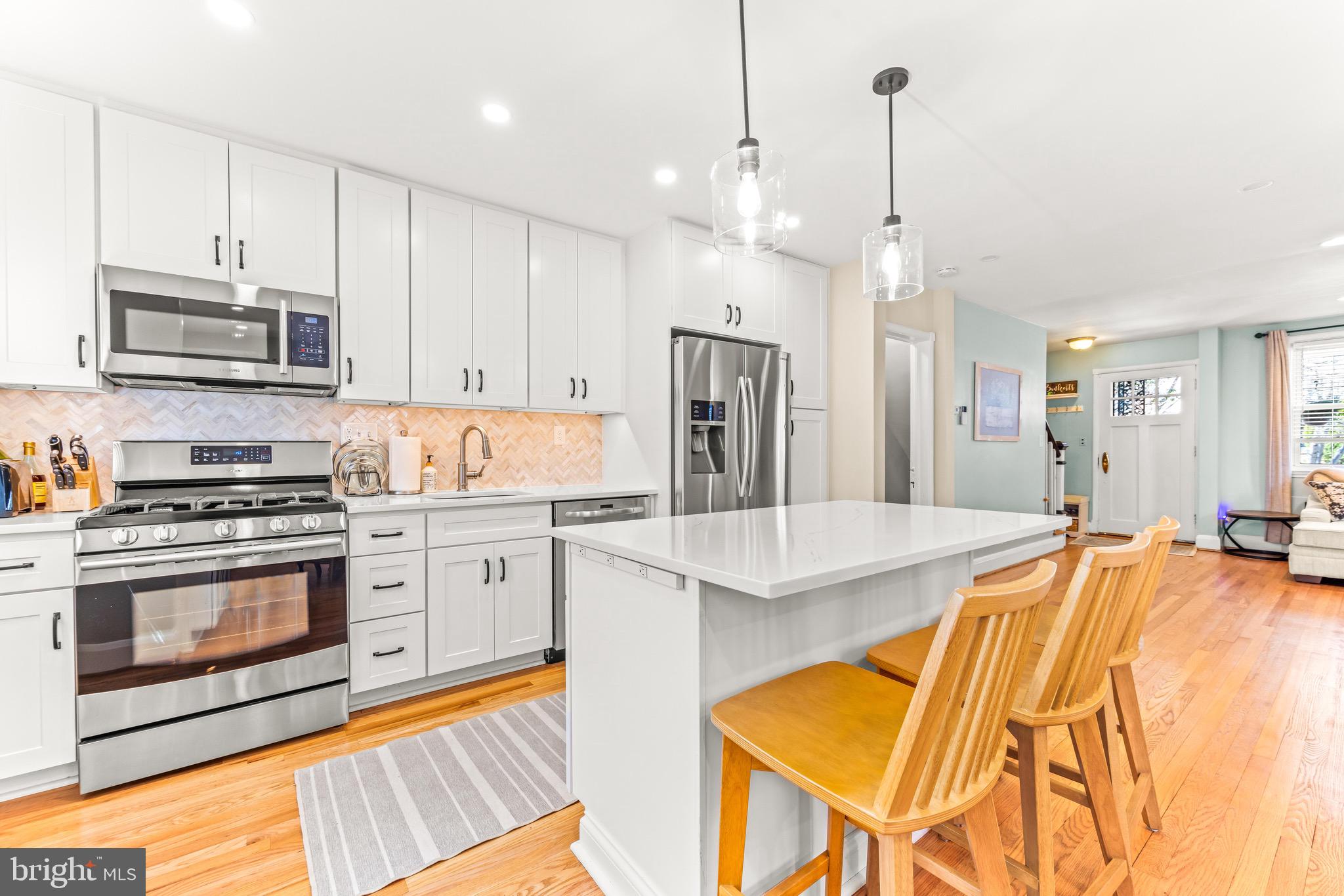43 Murdock Rd