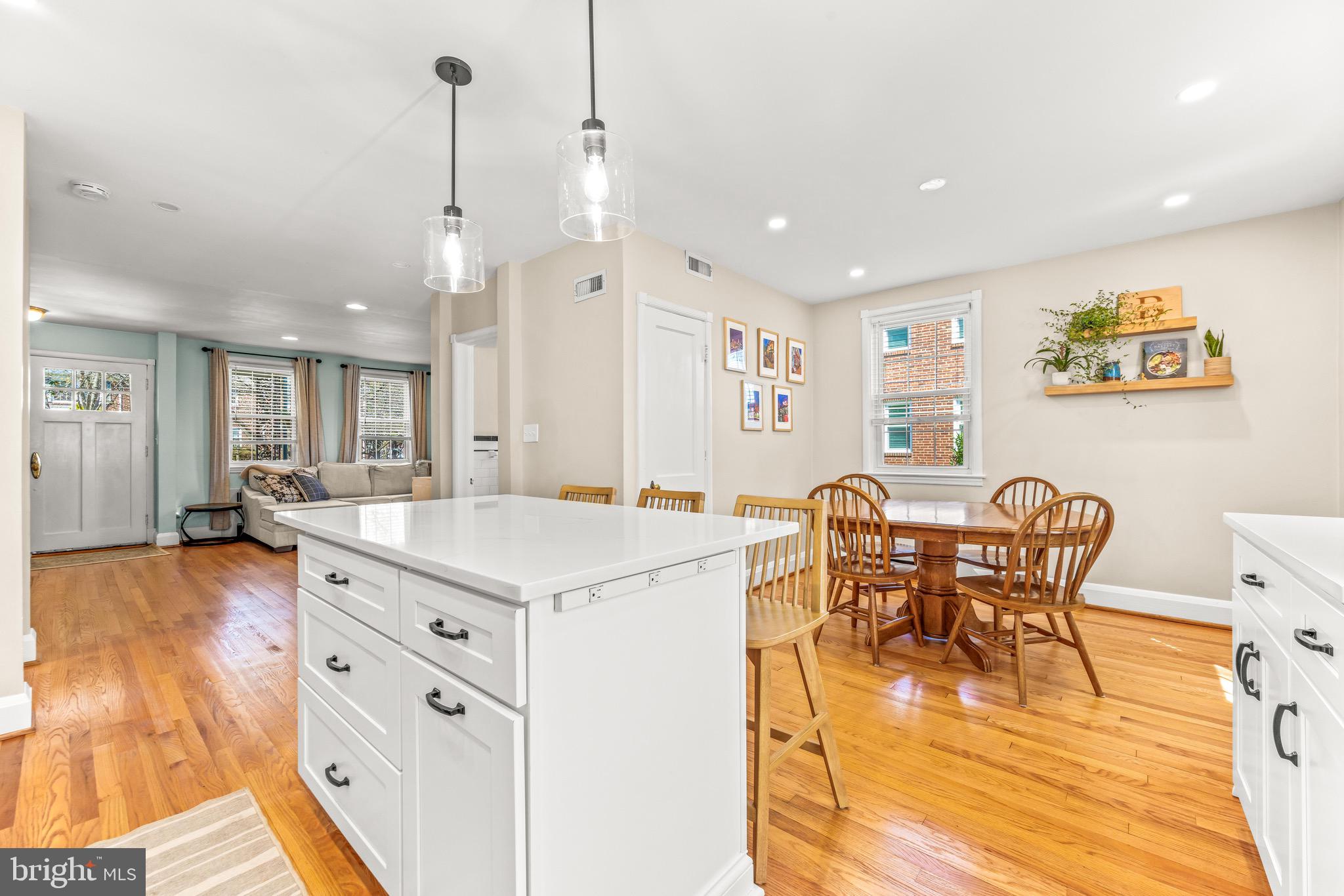 43 Murdock Rd