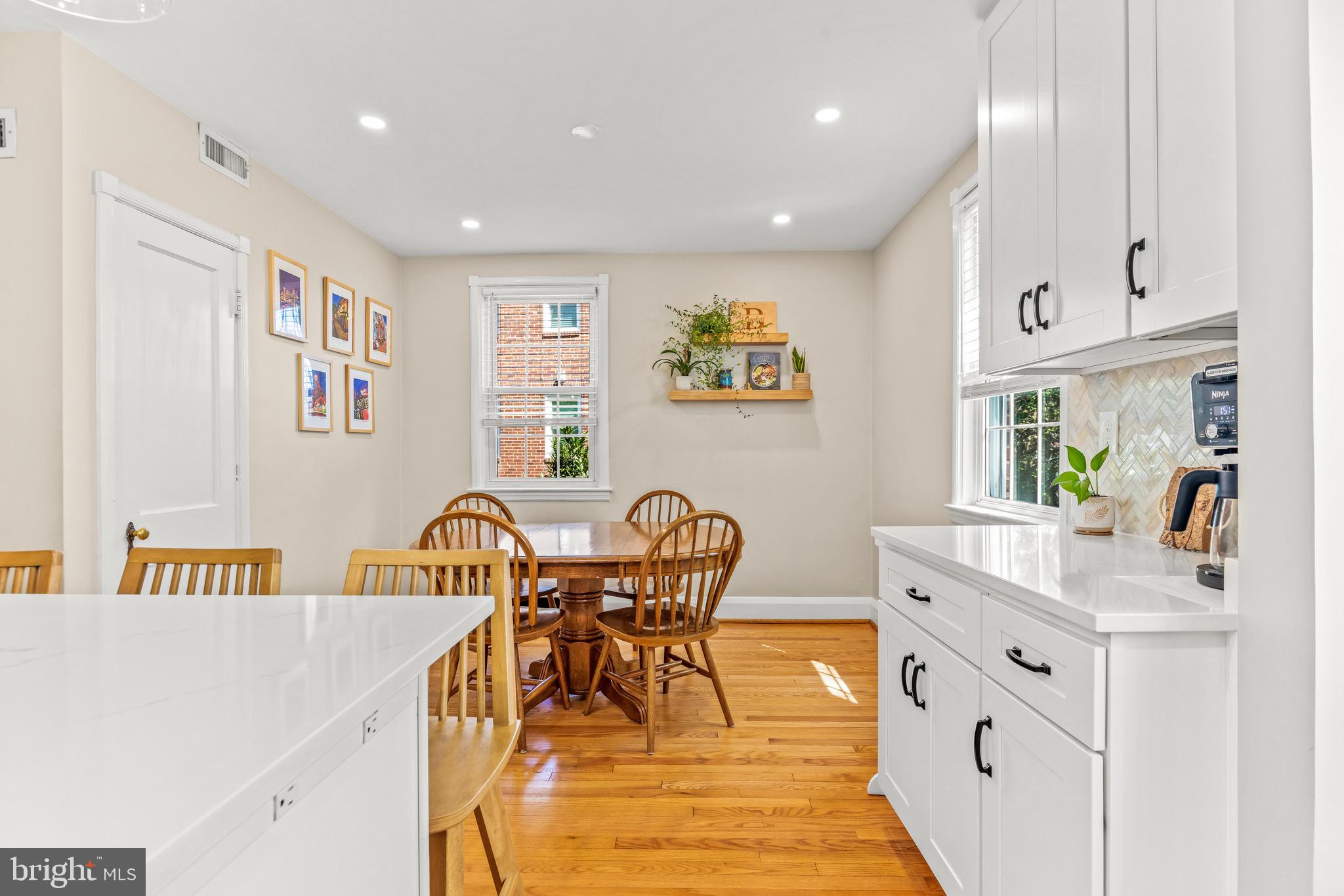 43 Murdock Rd