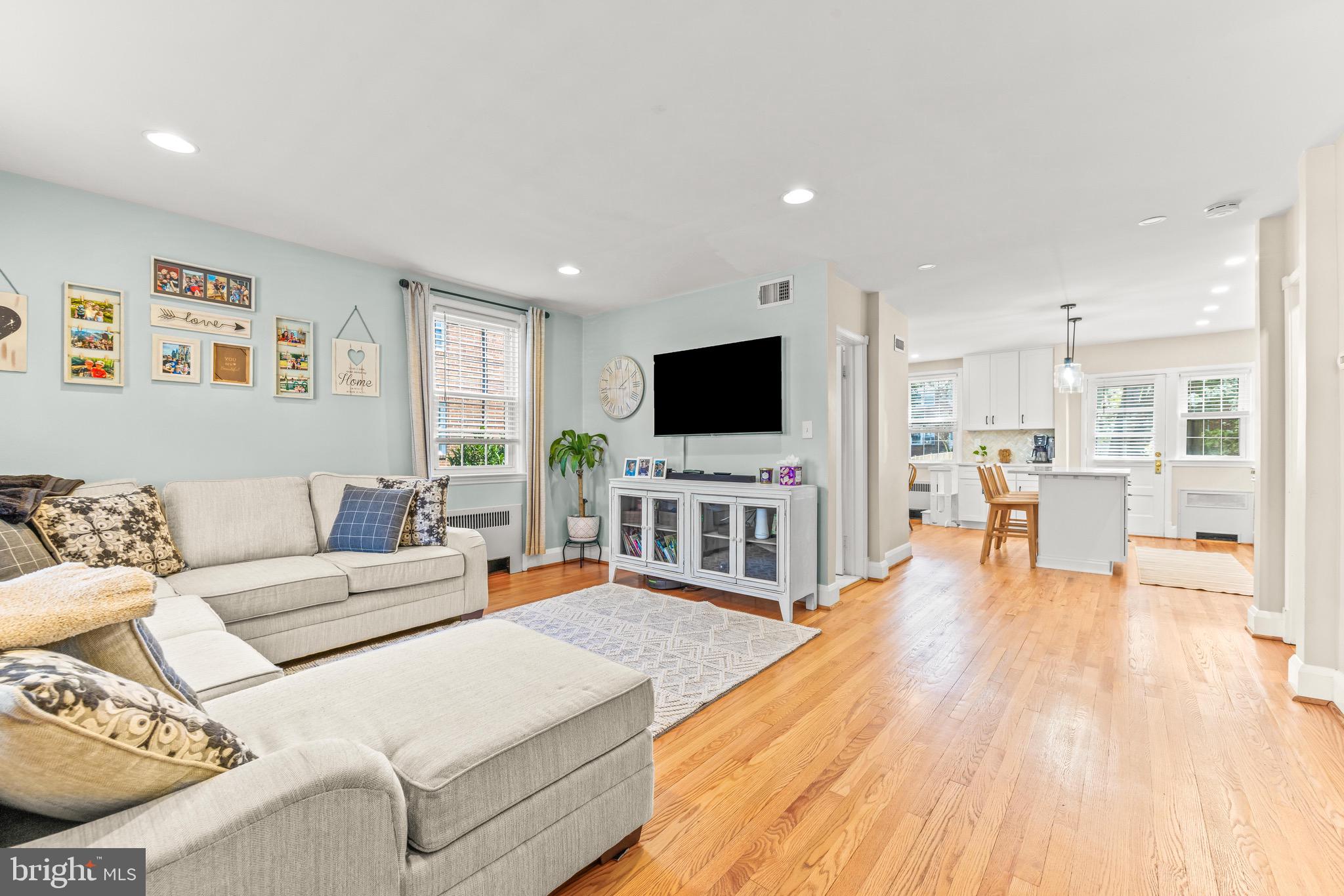 43 Murdock Rd