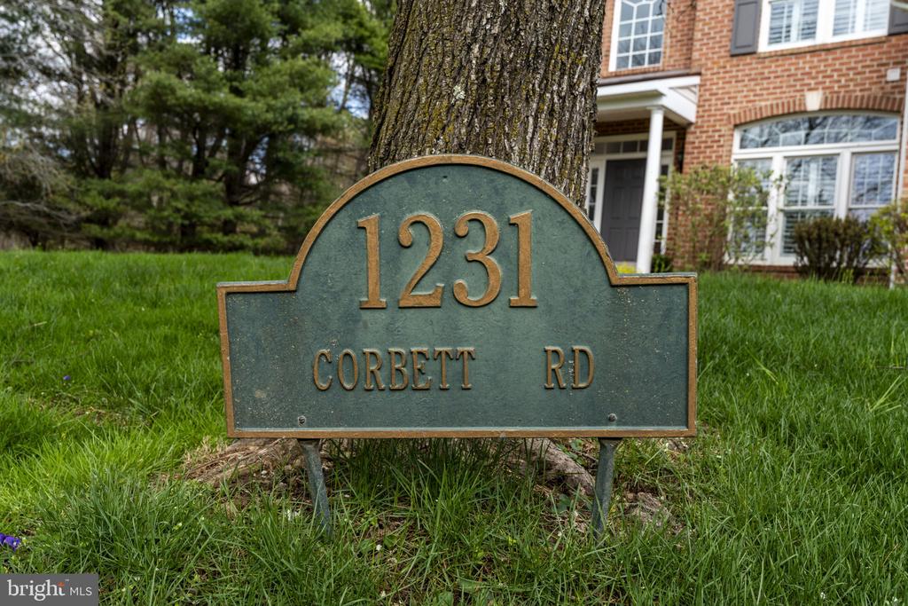 1231 CORBETT ROAD