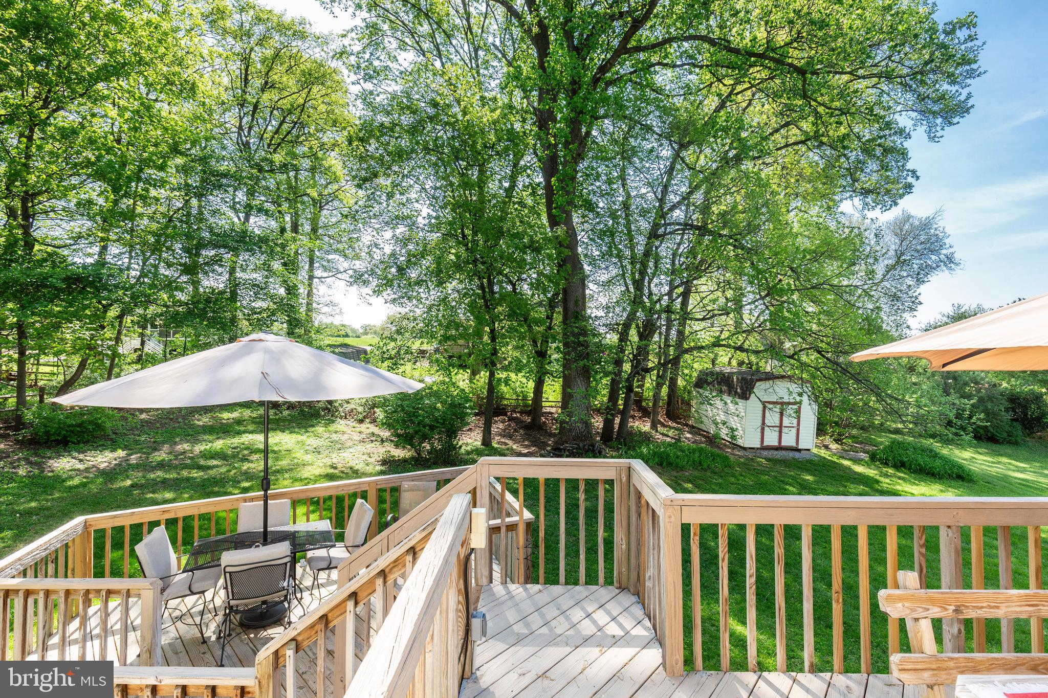 1111 Courtland Dr