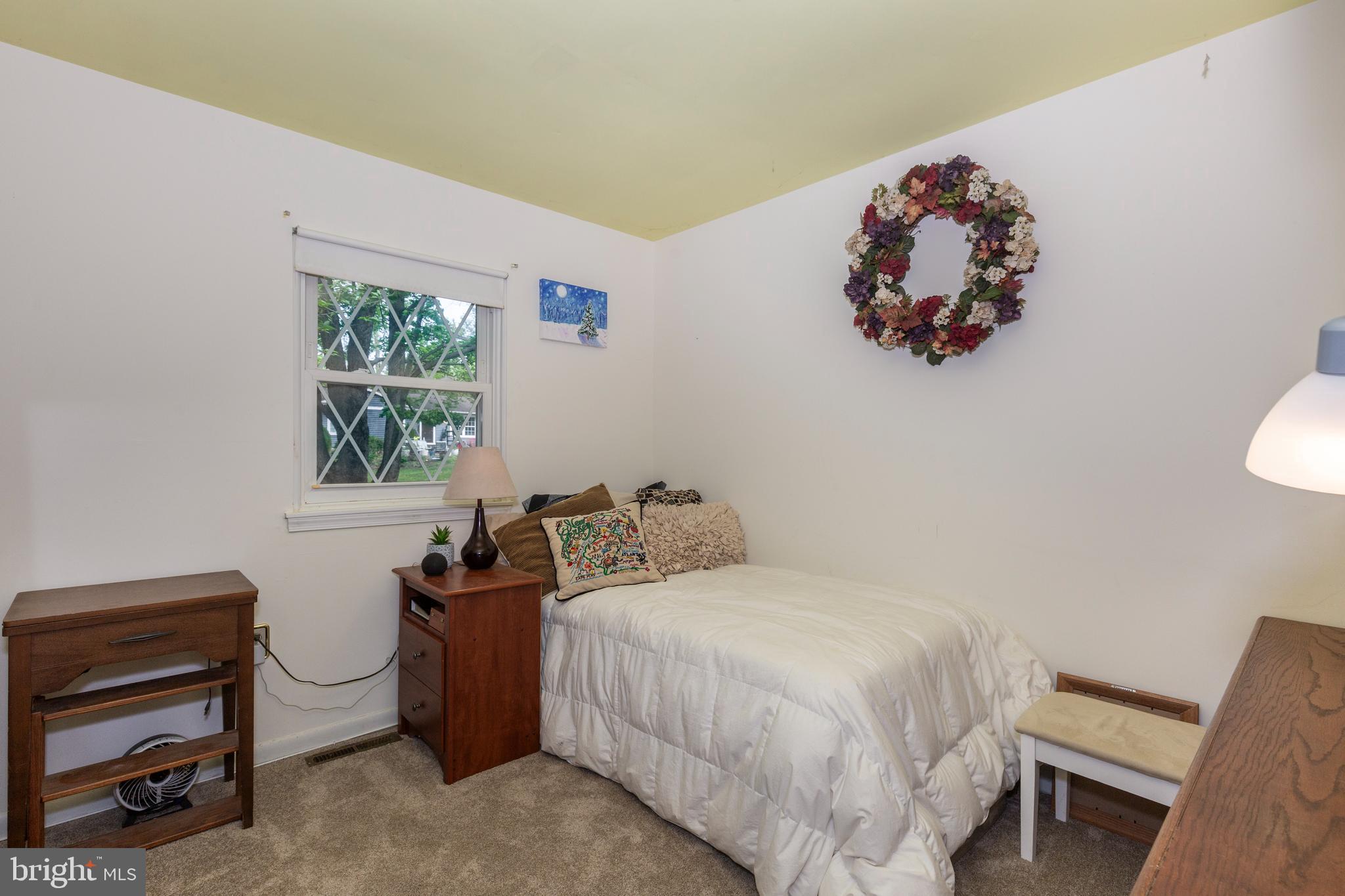 1111 Courtland Dr